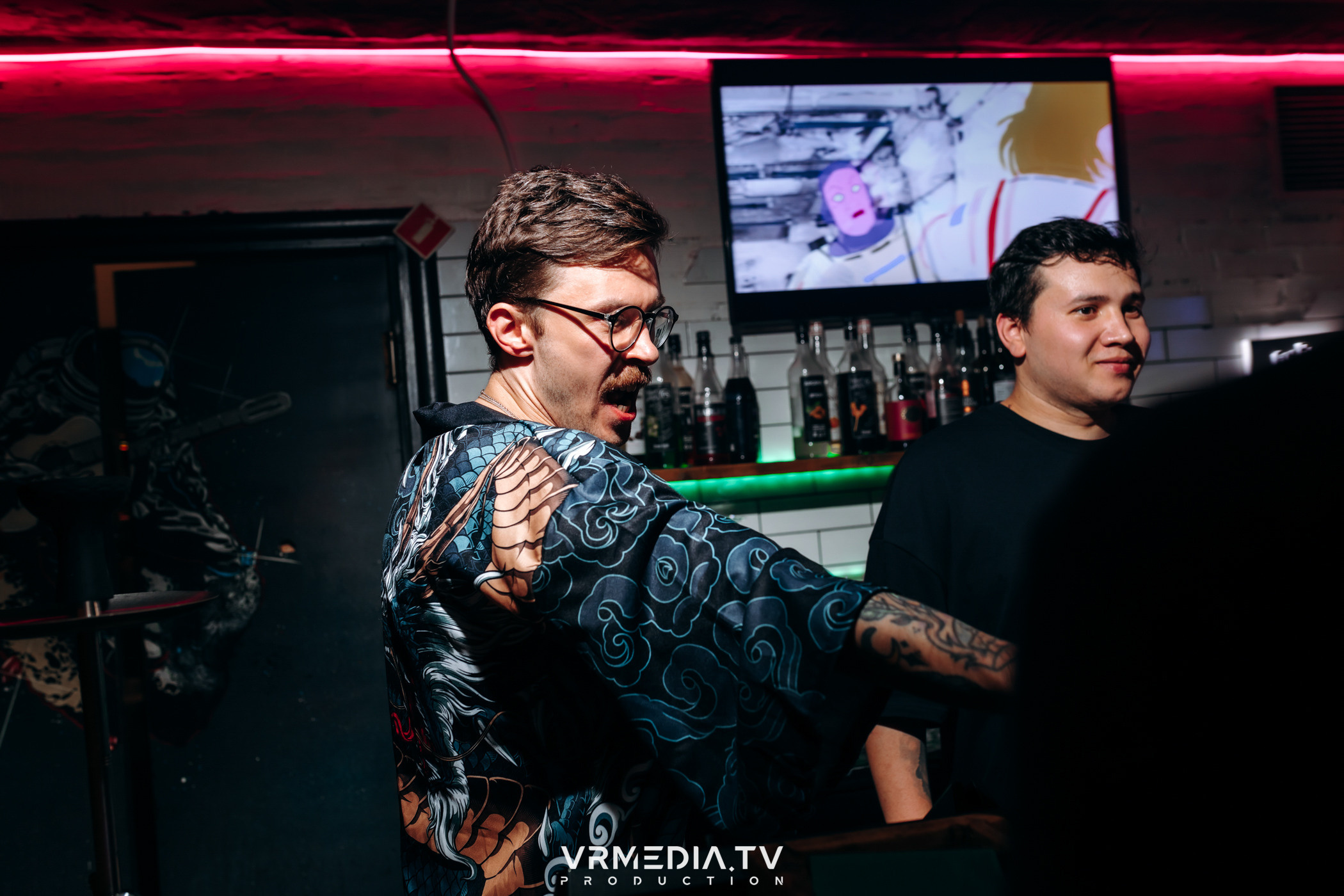 Бару «Cosmo» — 8 лет!