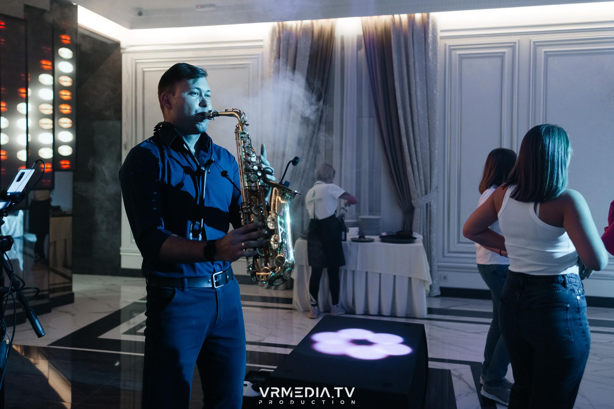 Выходные в ресторане «Лазурный берег»