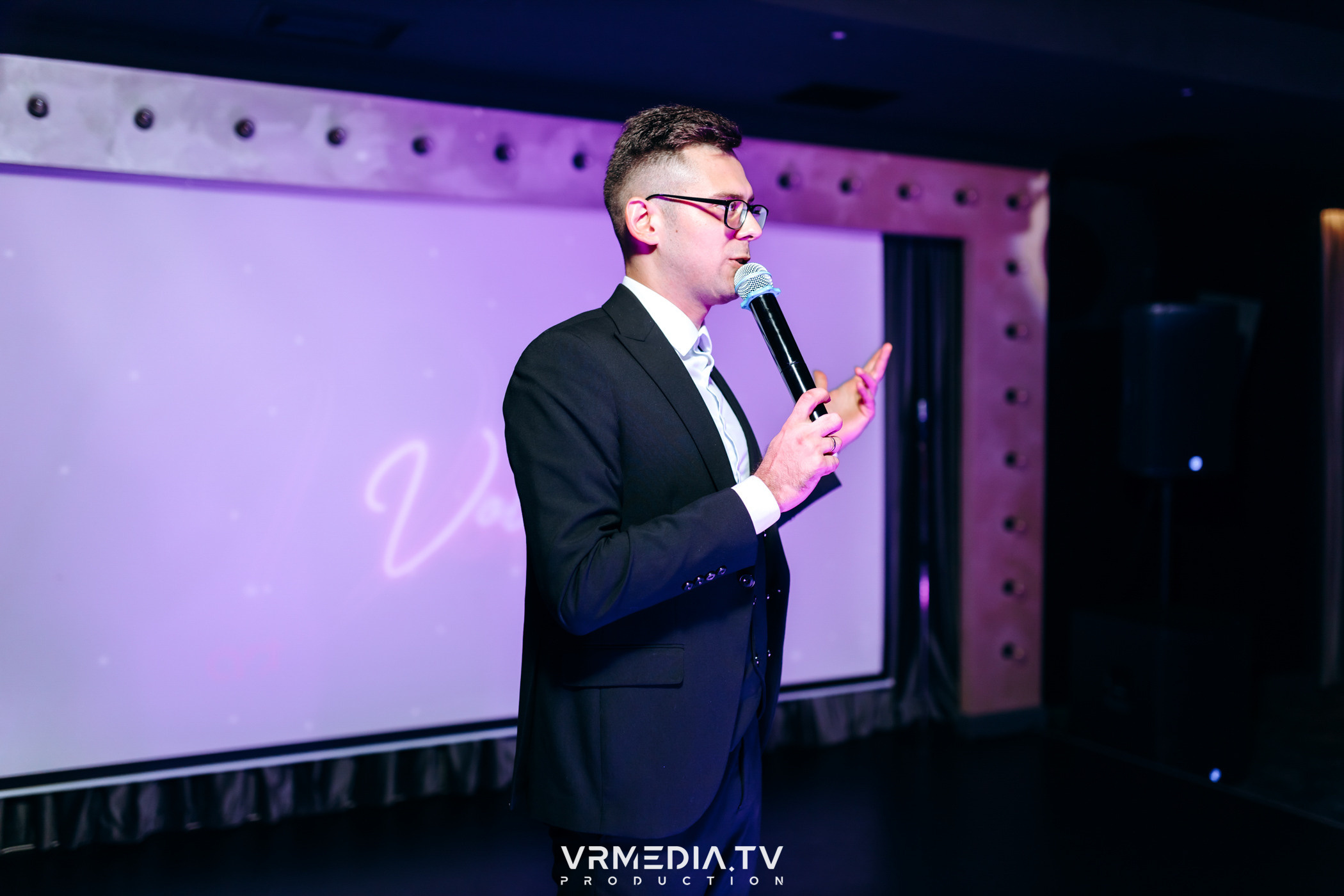 «Barbie party» в караоке-баре «Volna»