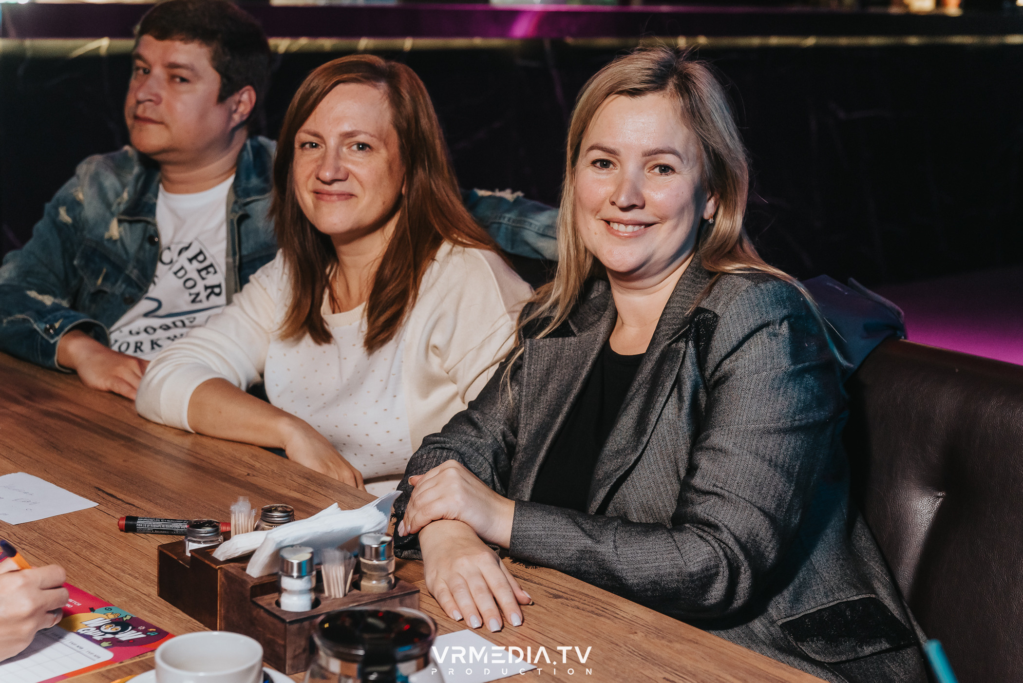 WoW QuiZ в баре «Друзья»