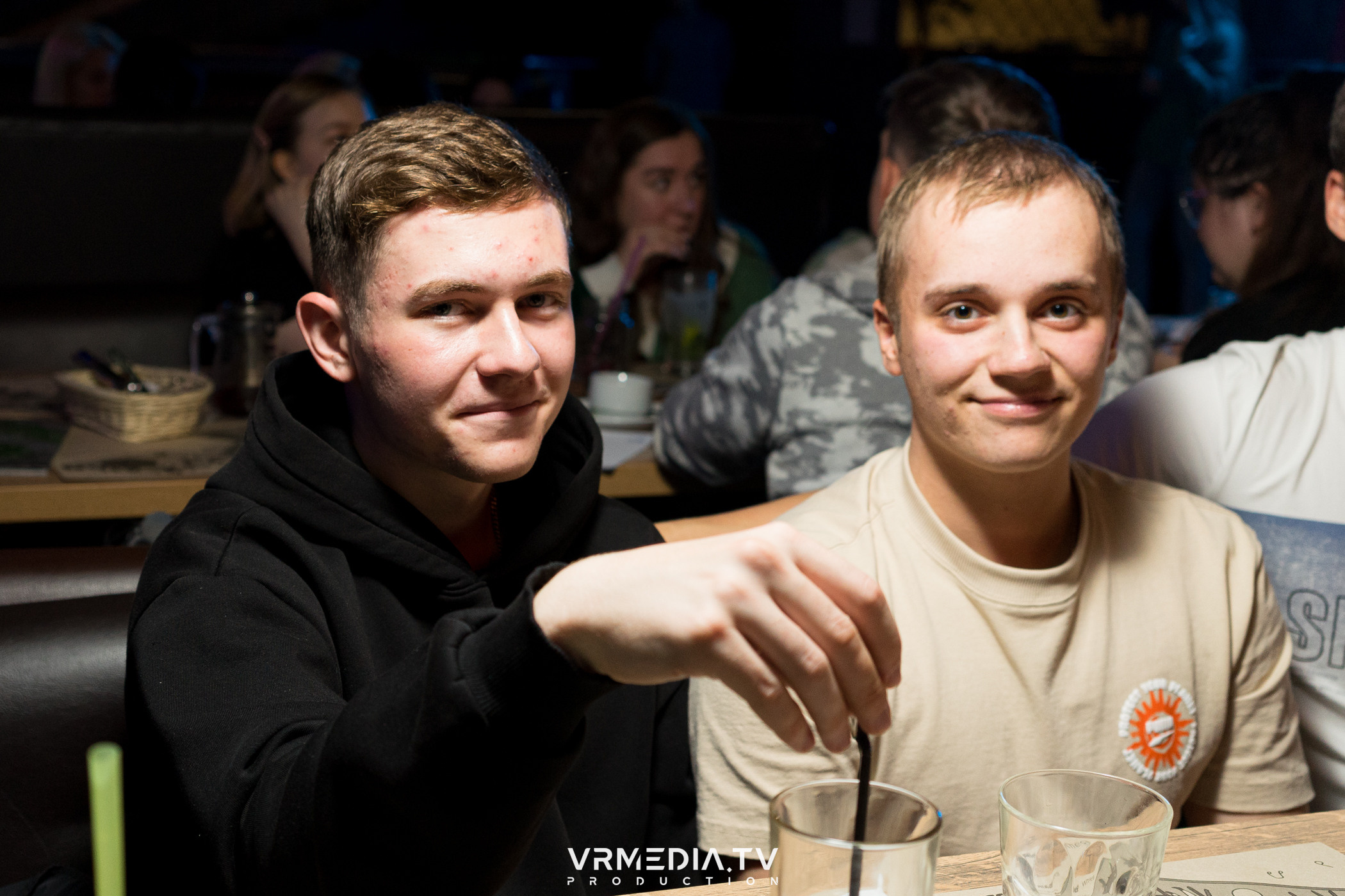 WoW QuiZ в баре «Друзья»