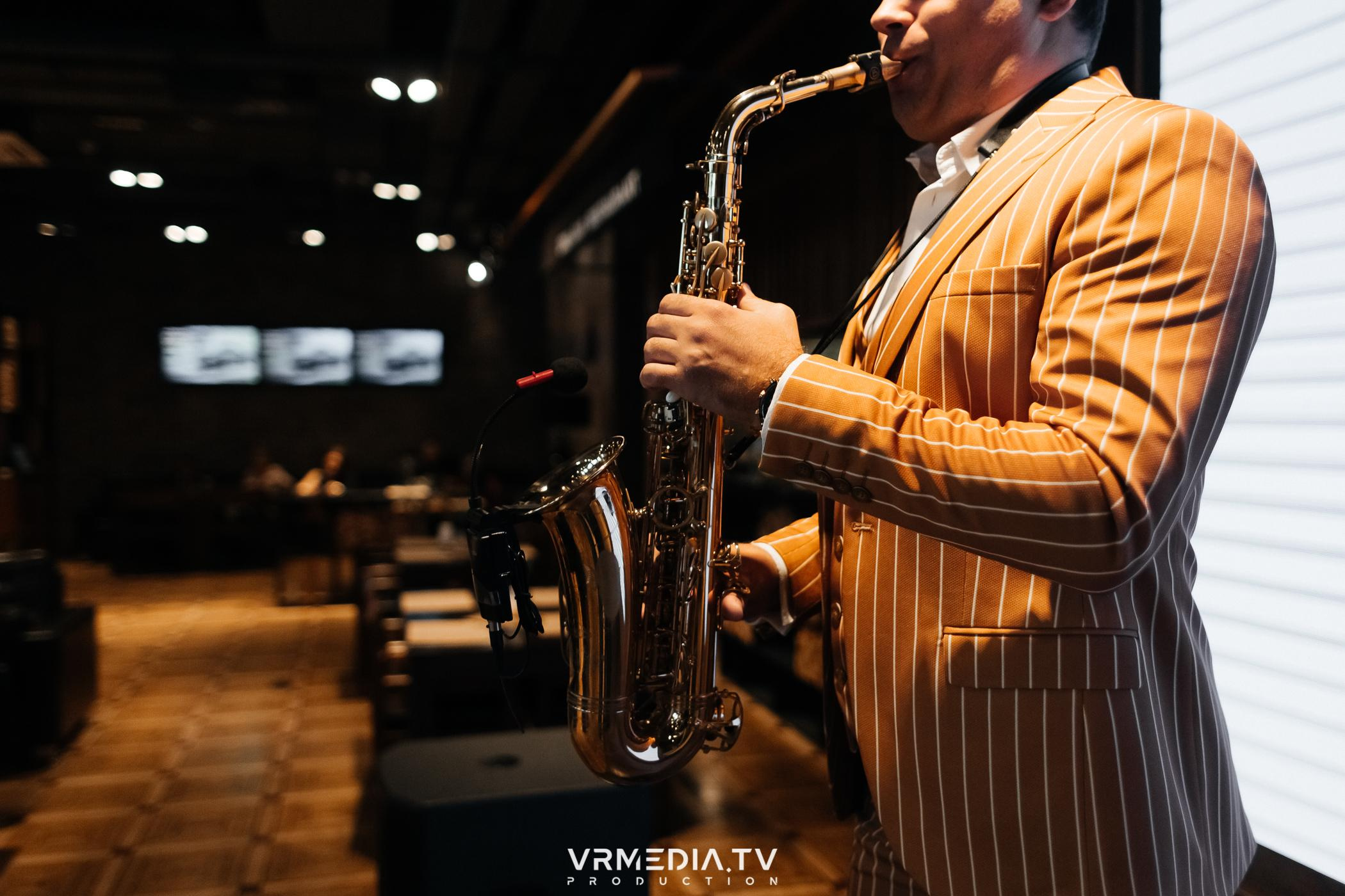 Презентация женского глянцевого журнала ICON SIBERIA MAG