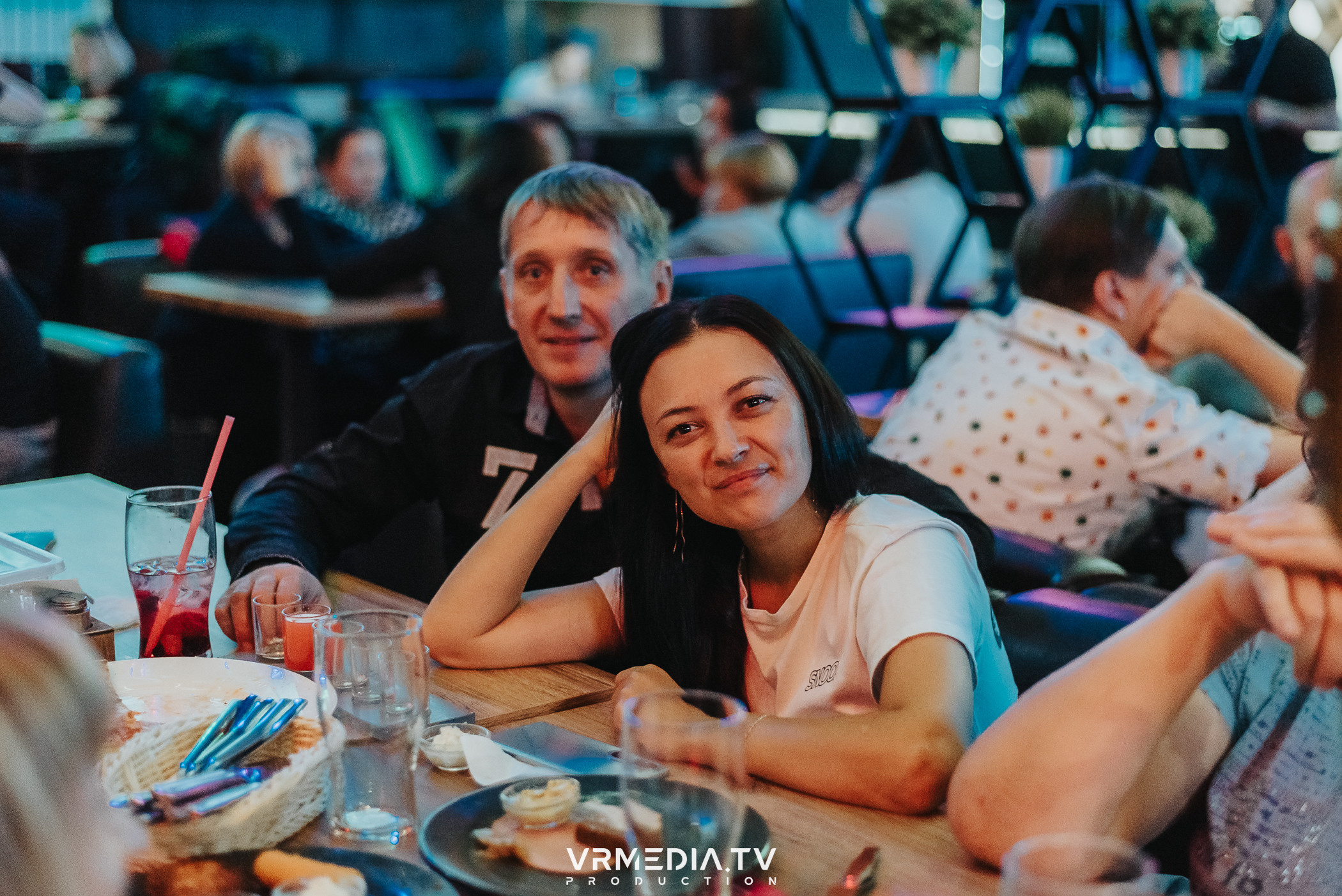 WoW QuiZ в баре «Друзья»