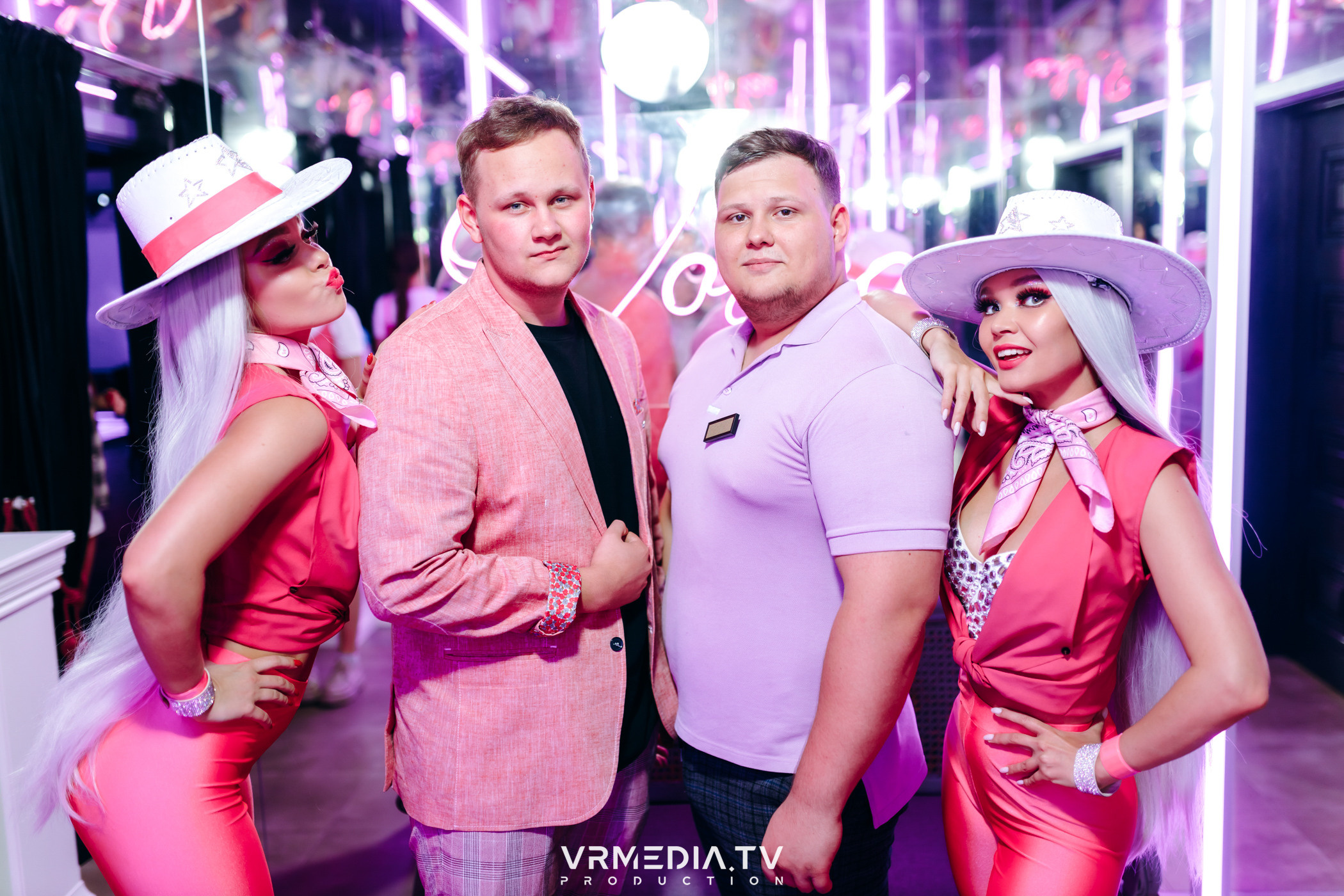 «Barbie party» в караоке-баре «Volna»