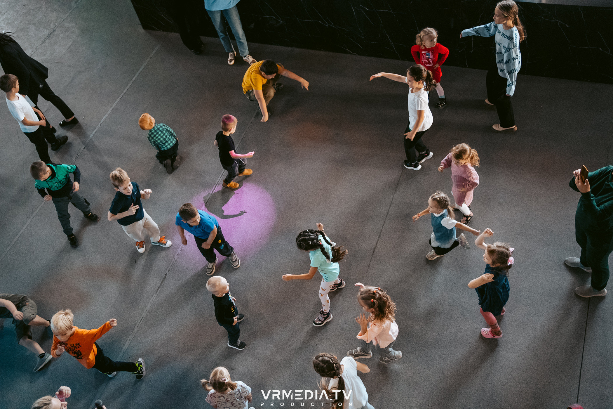 Baby time в баре «Друзья»