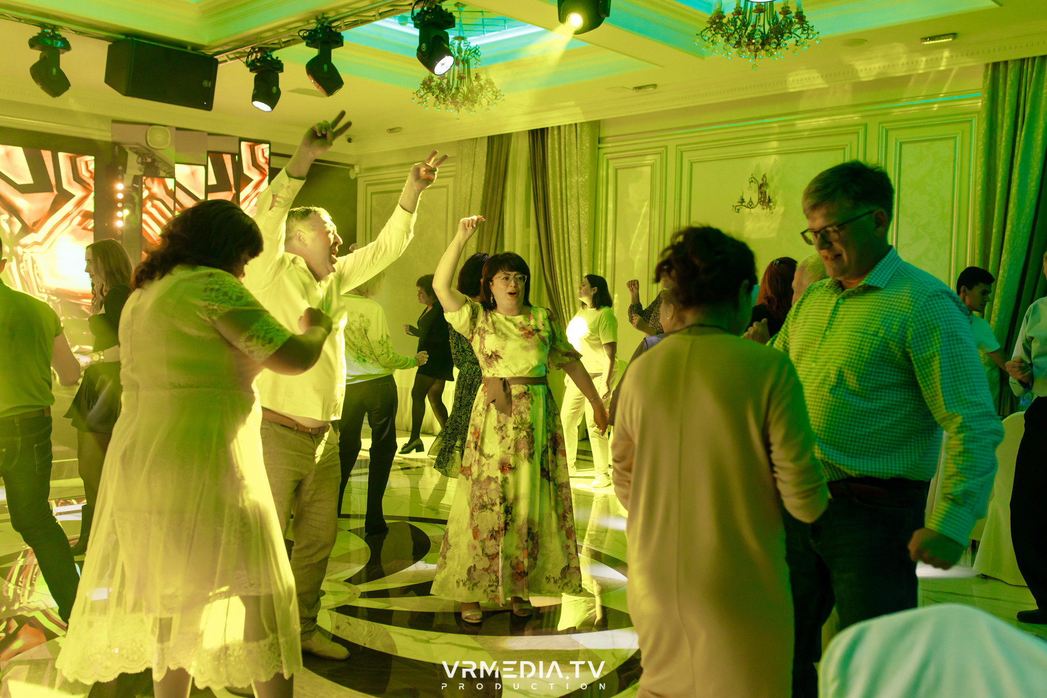 Выходные в ресторане «Лазурный берег»