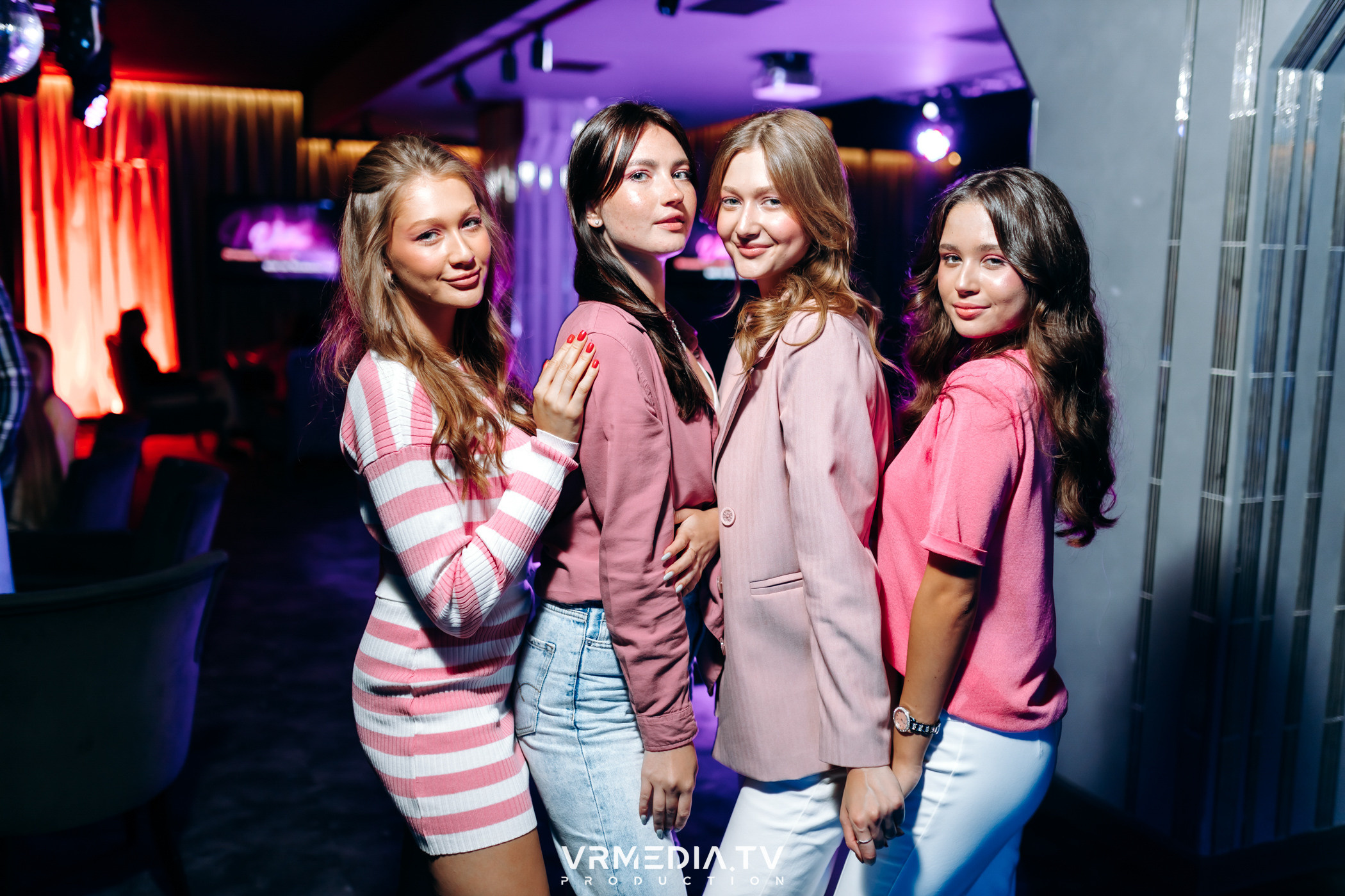 «Barbie party» в караоке-баре «Volna»