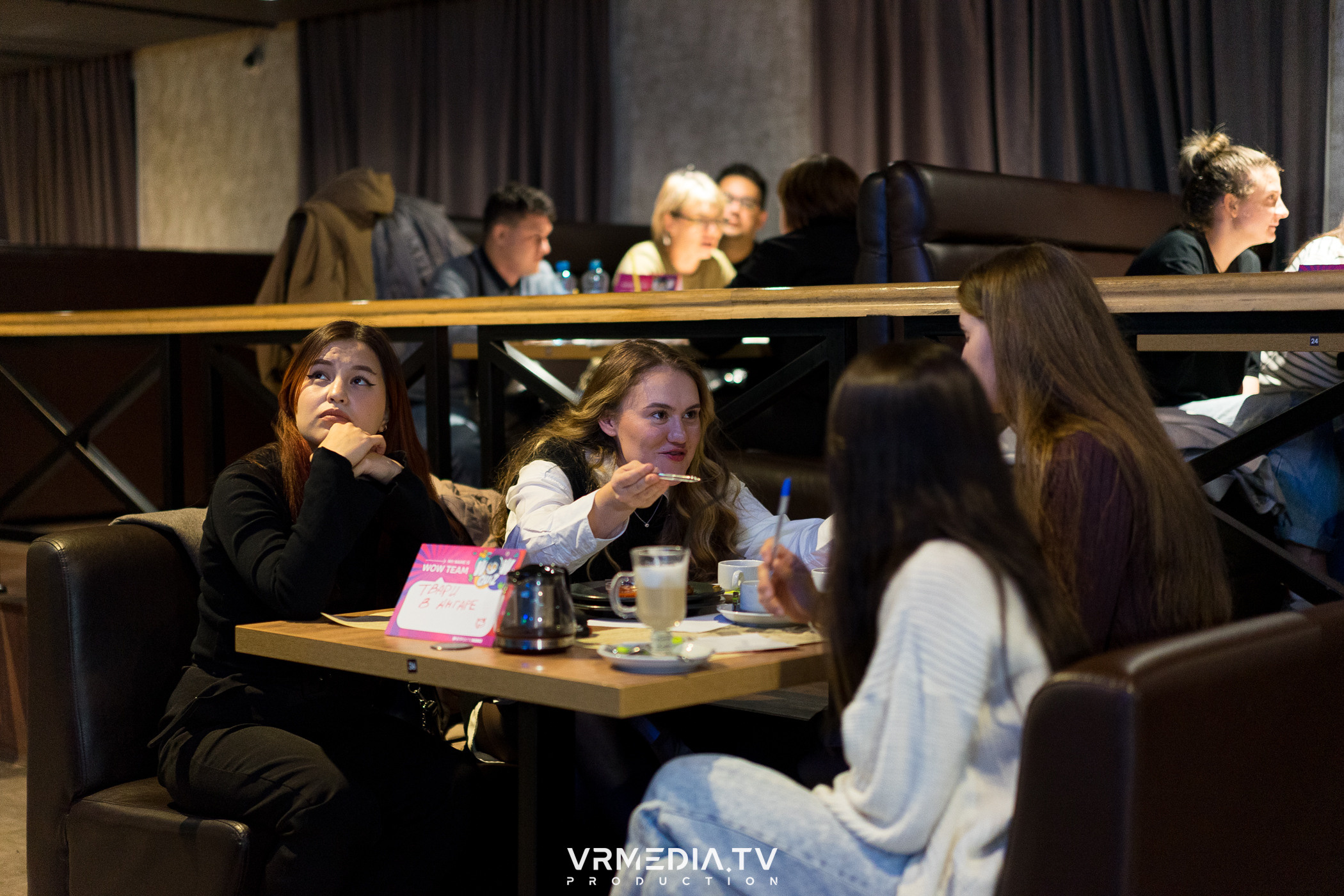 WoW QuiZ в баре «Друзья»