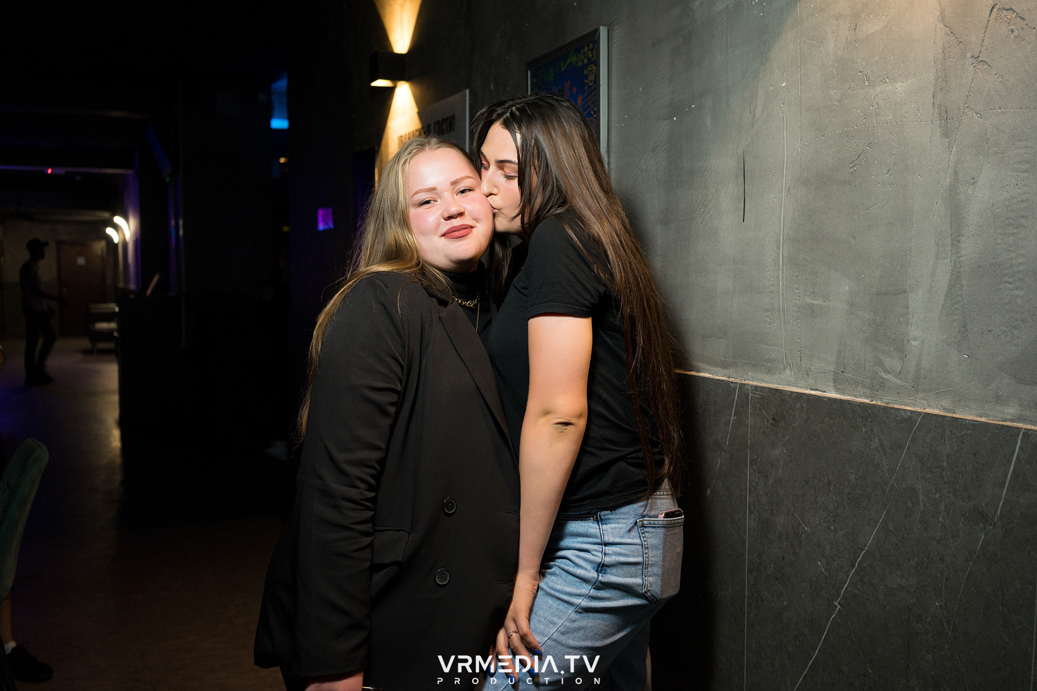 Выходные в баре «Друзья»