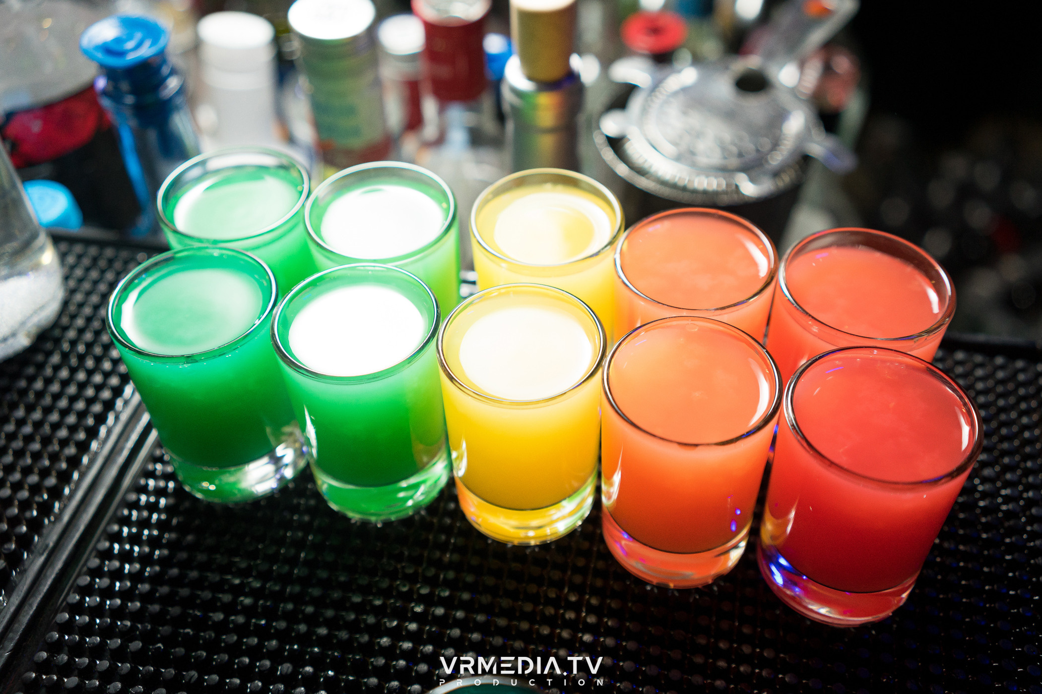 Октоберфест в баре «Друзья»