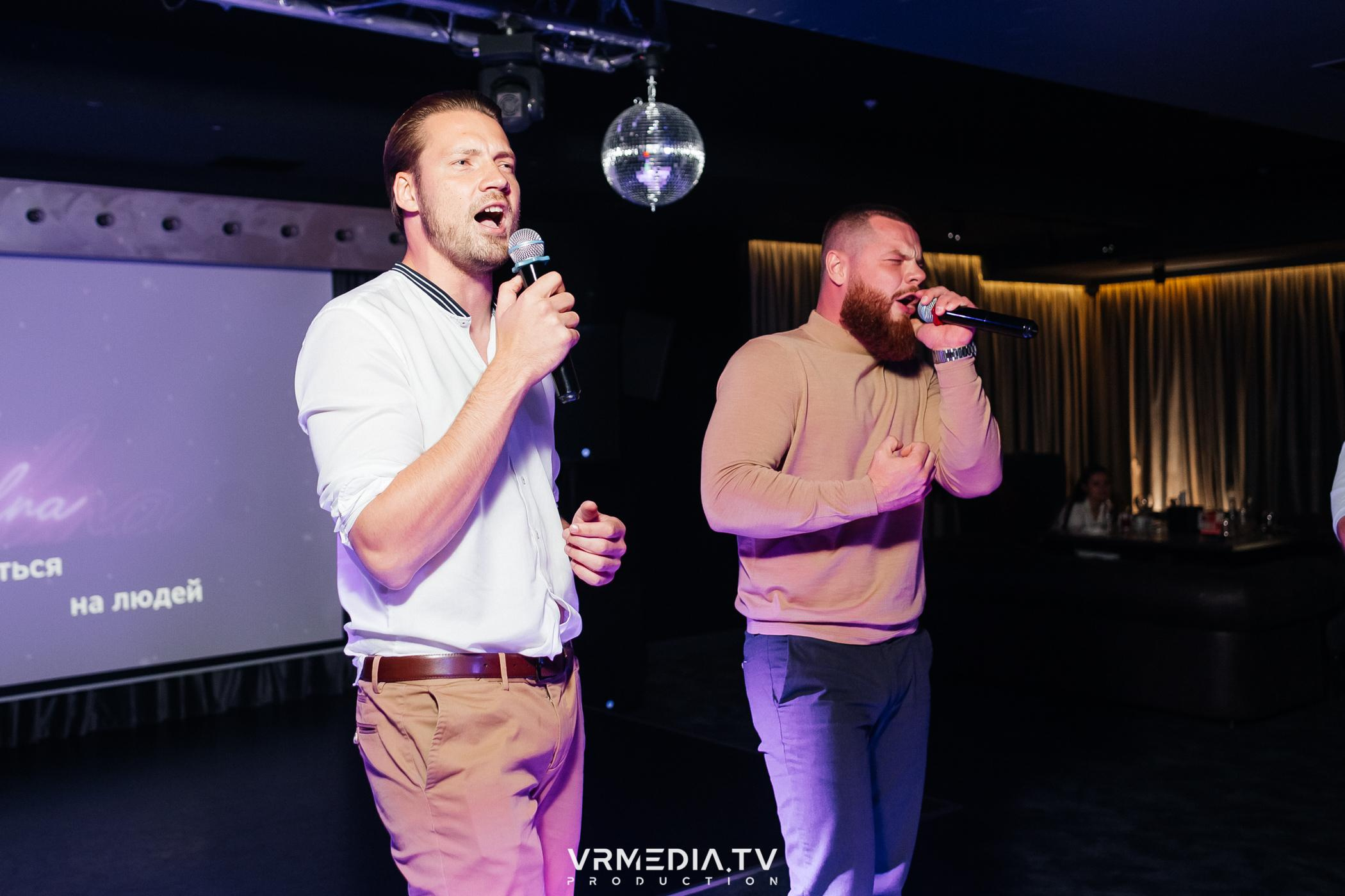 DANCE COCTAIL в караоке-баре «Volna»