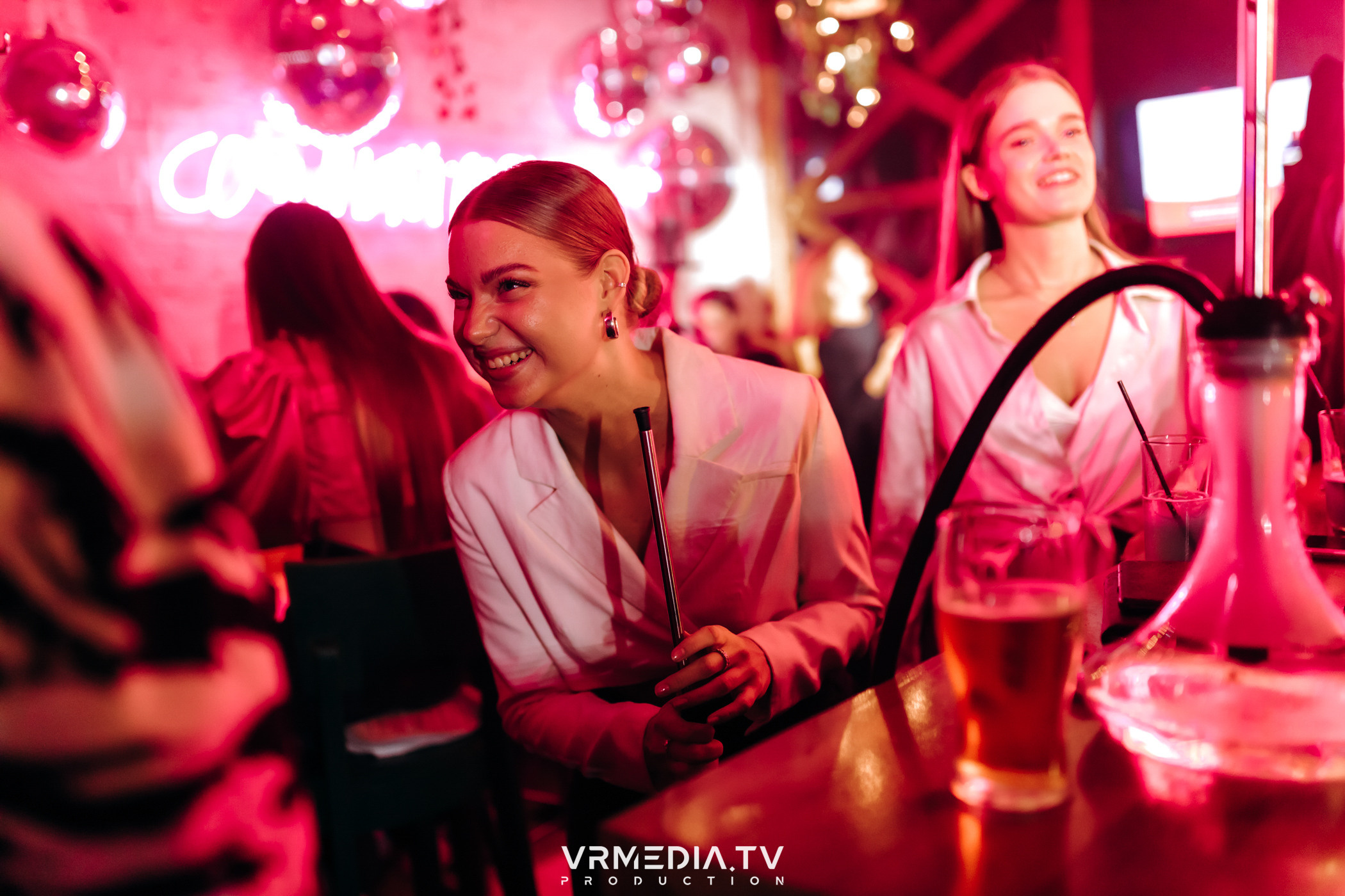 Бару «Cosmo» — 8 лет!