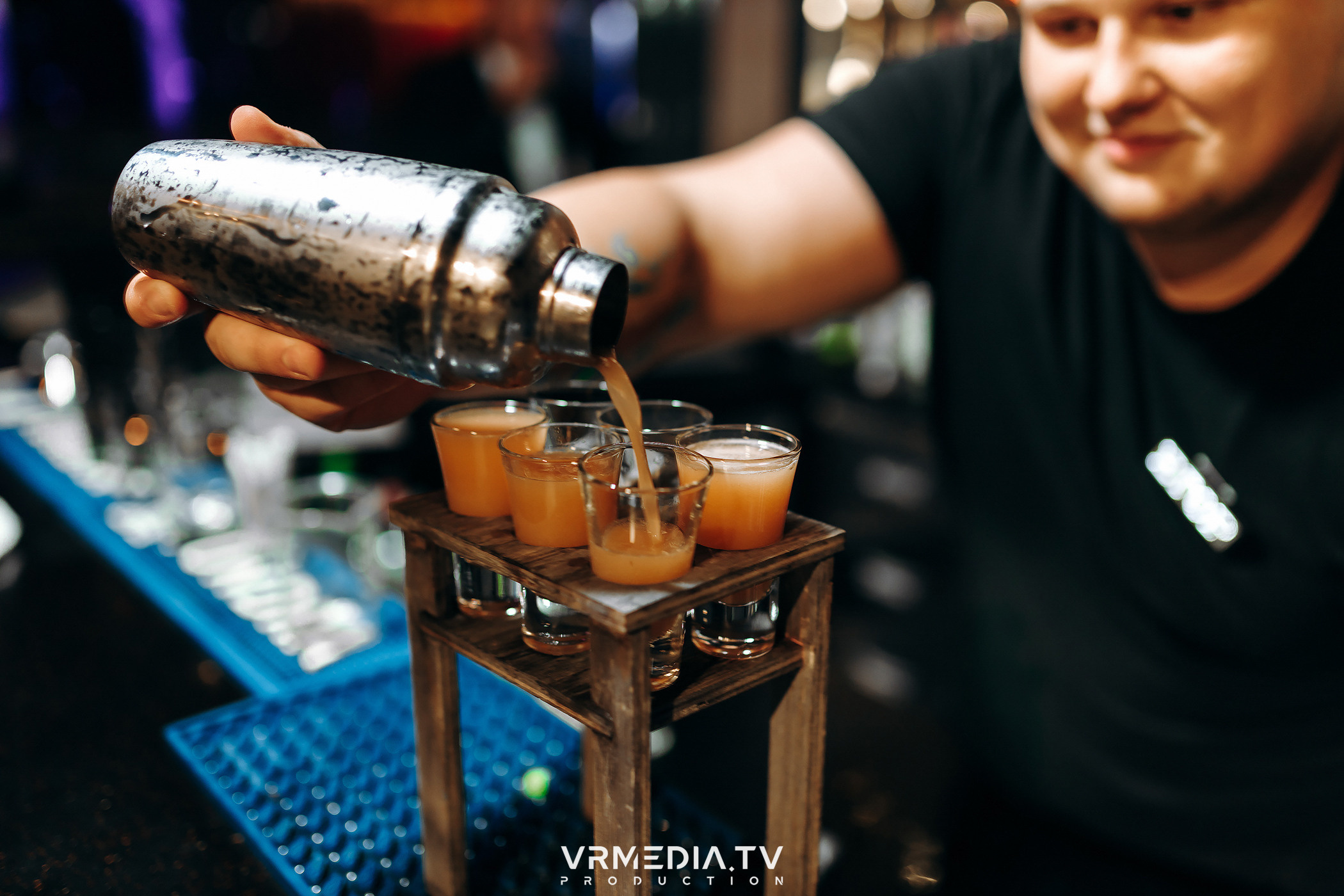 TOP CHART в караоке-баре «Volna»