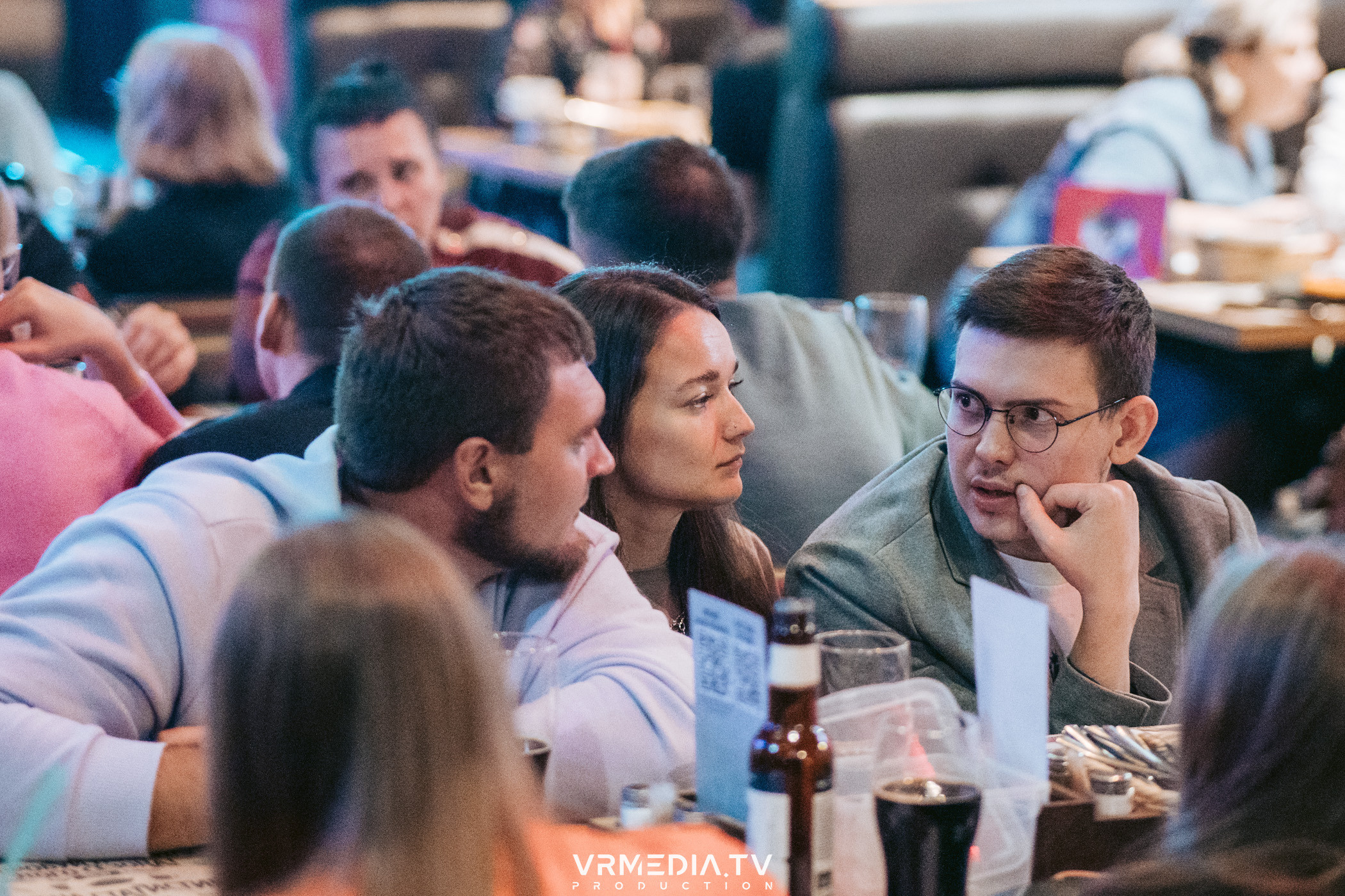 WoW QuiZ в баре «Друзья»