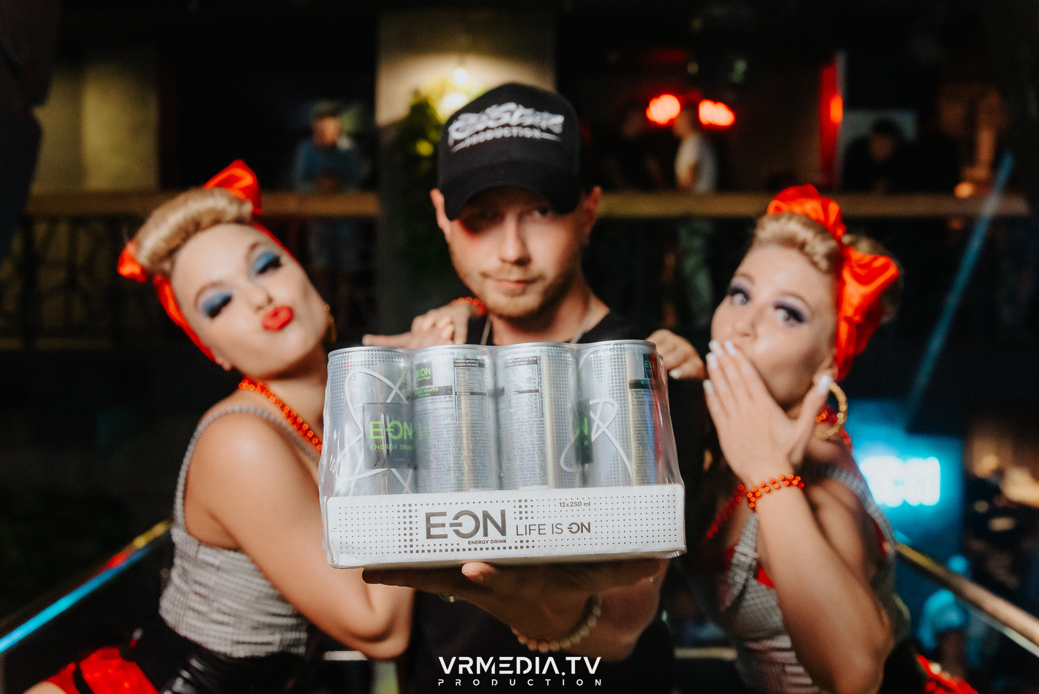 Выходные в баре «DOSKI»