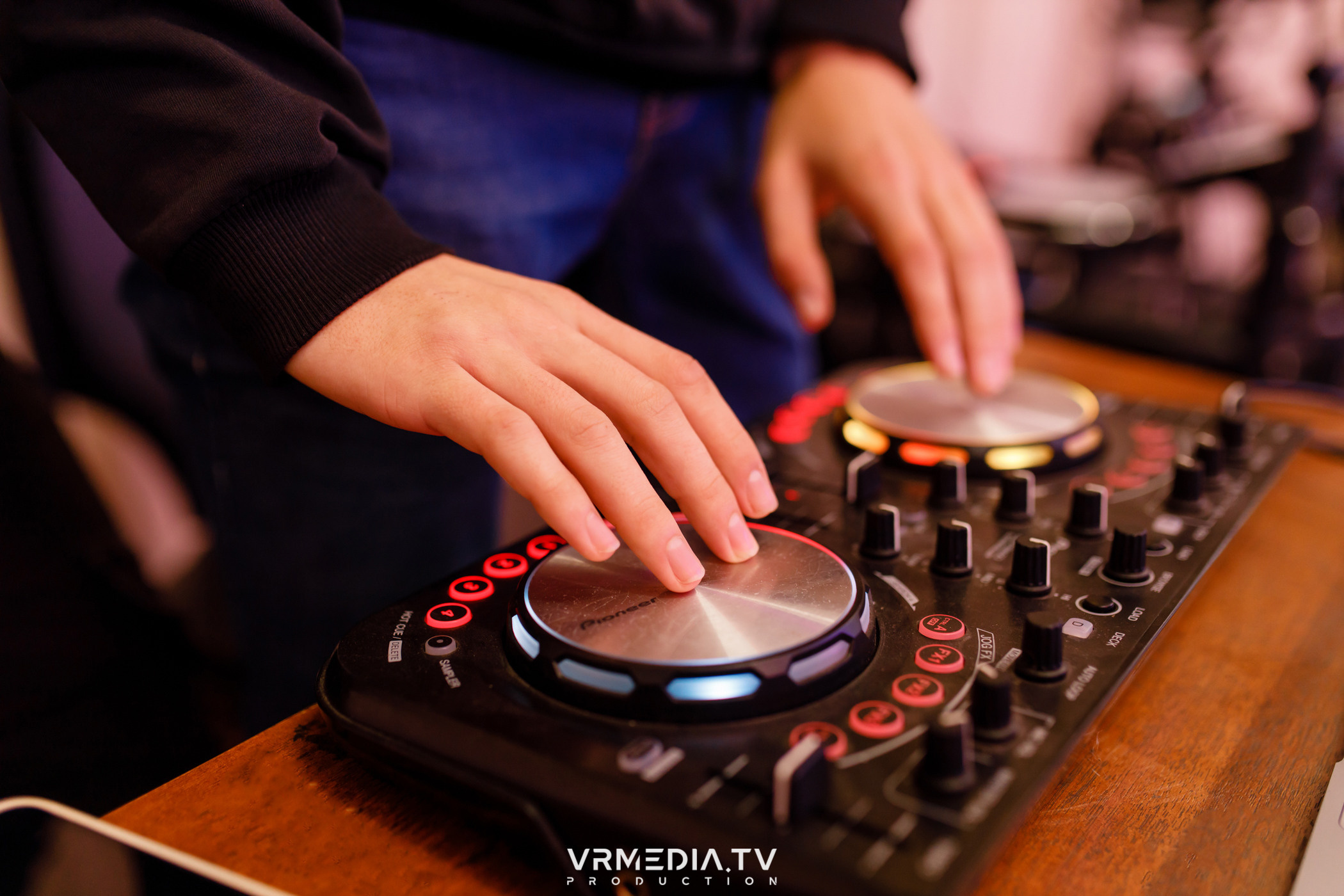 «Прошла жара» в ресторане «Империя»