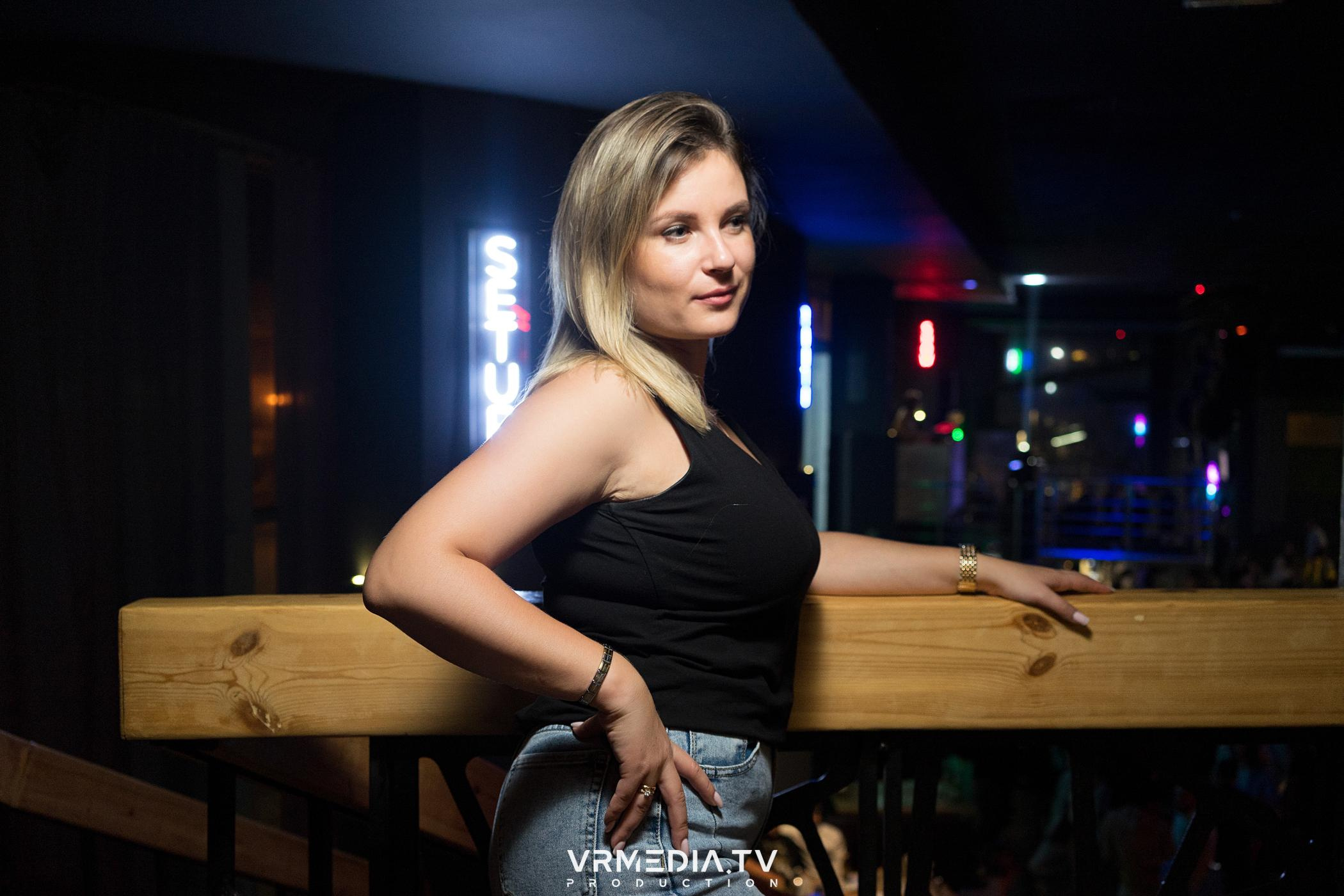 Выходные в баре «DOSKI»