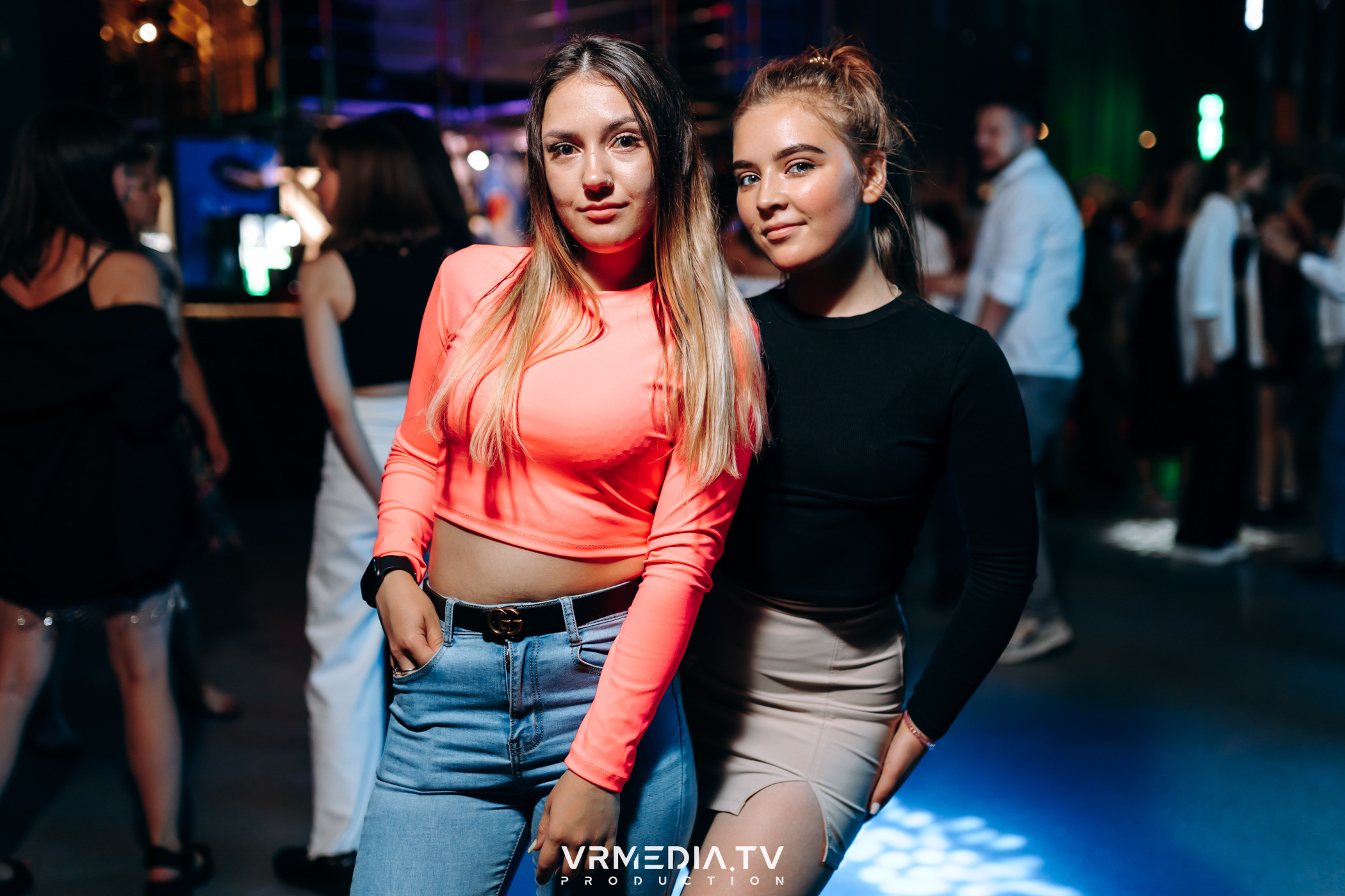 Выходные в баре «DOSKI»