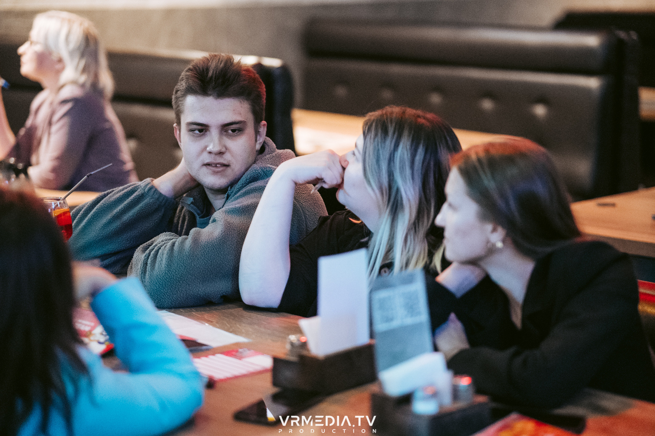 WoW QuiZ в баре «Друзья»