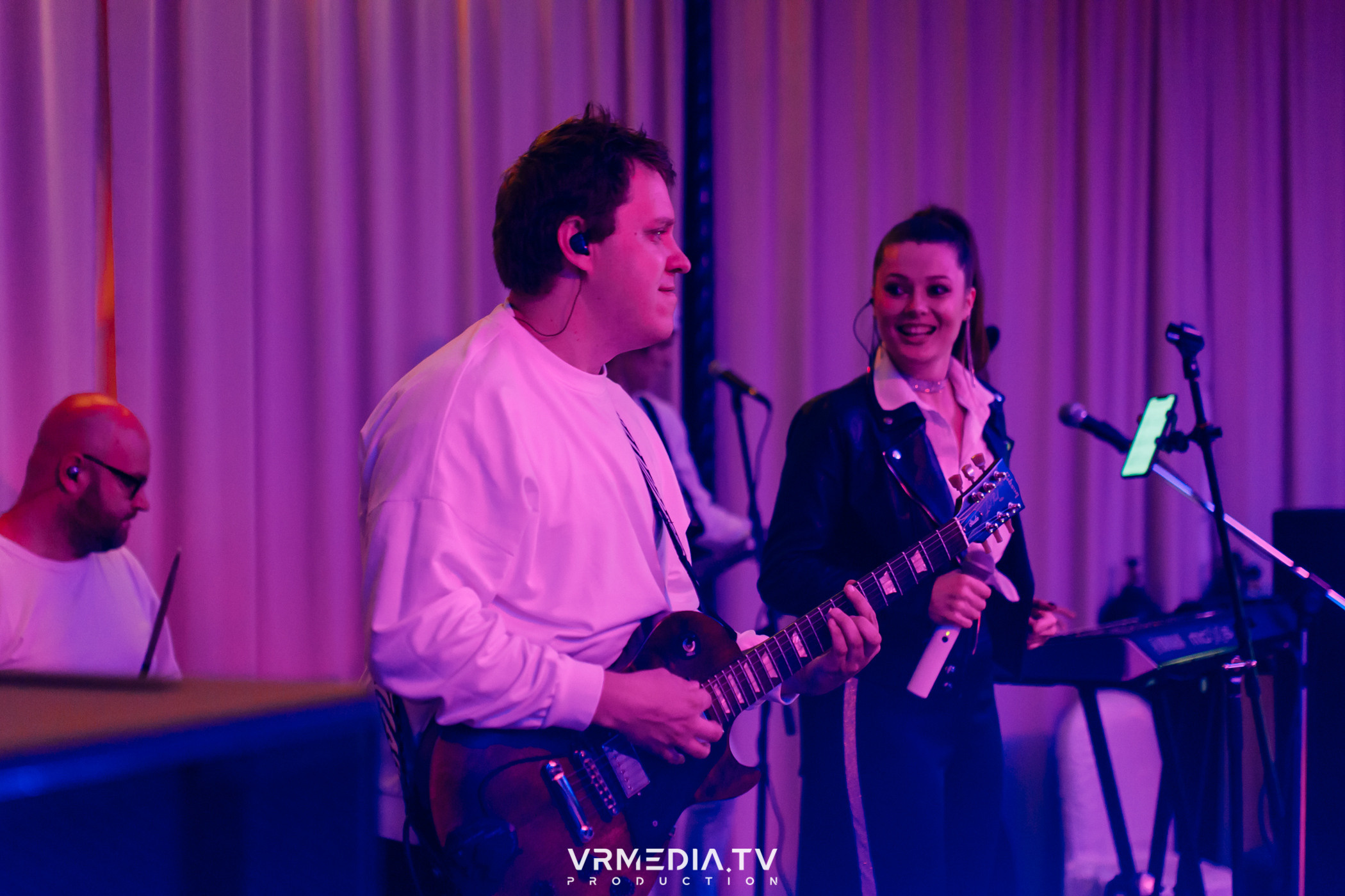 «Прошла жара» в ресторане «Империя»