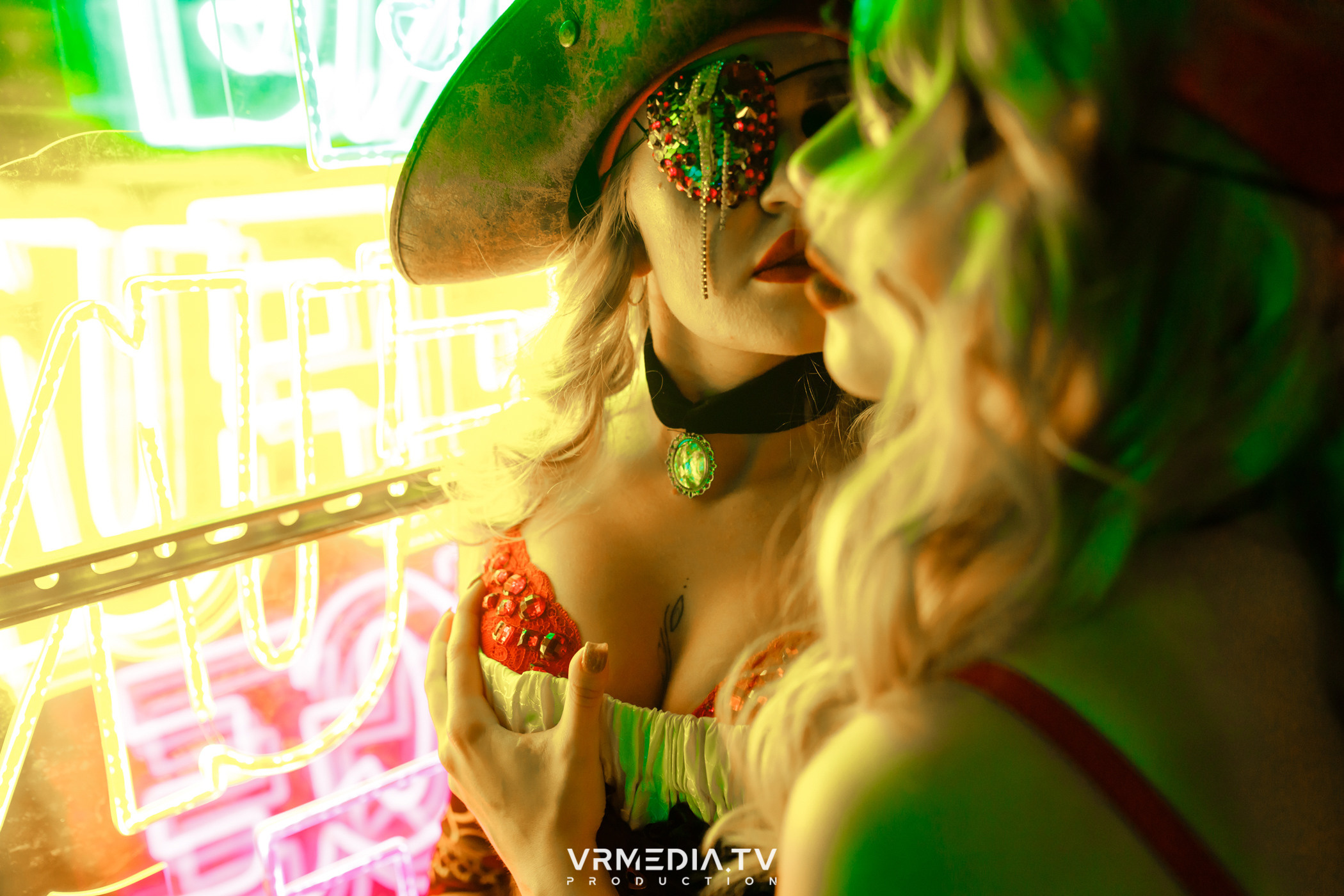 Выходные в баре «Друзья»