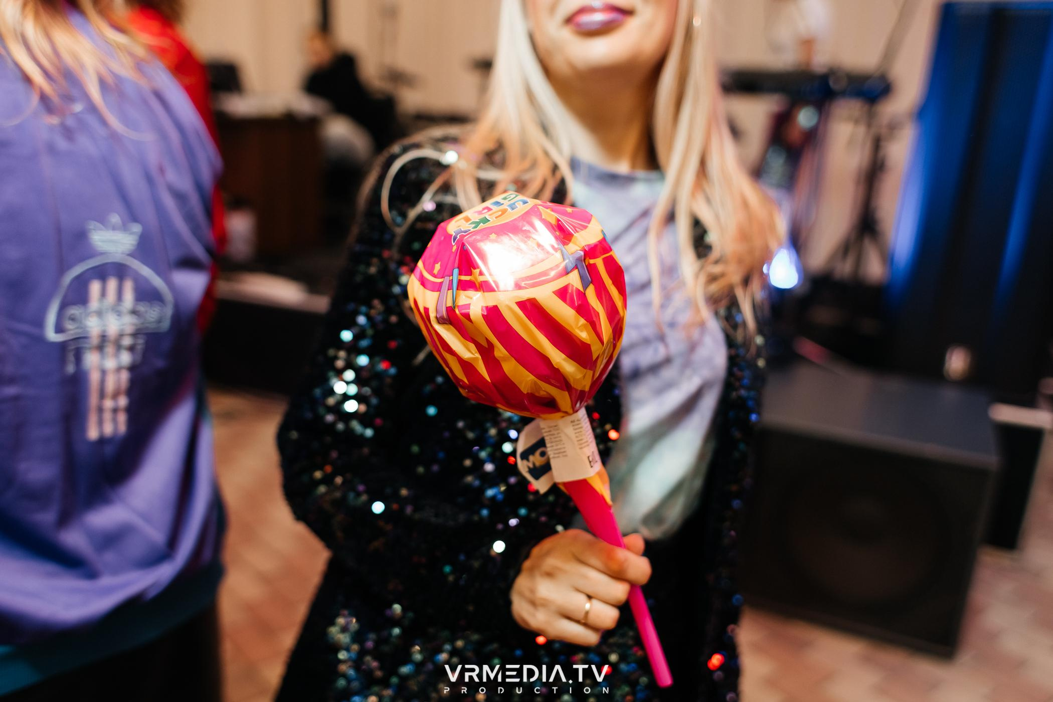 Дискотека 90-х в ресторане «Империя»