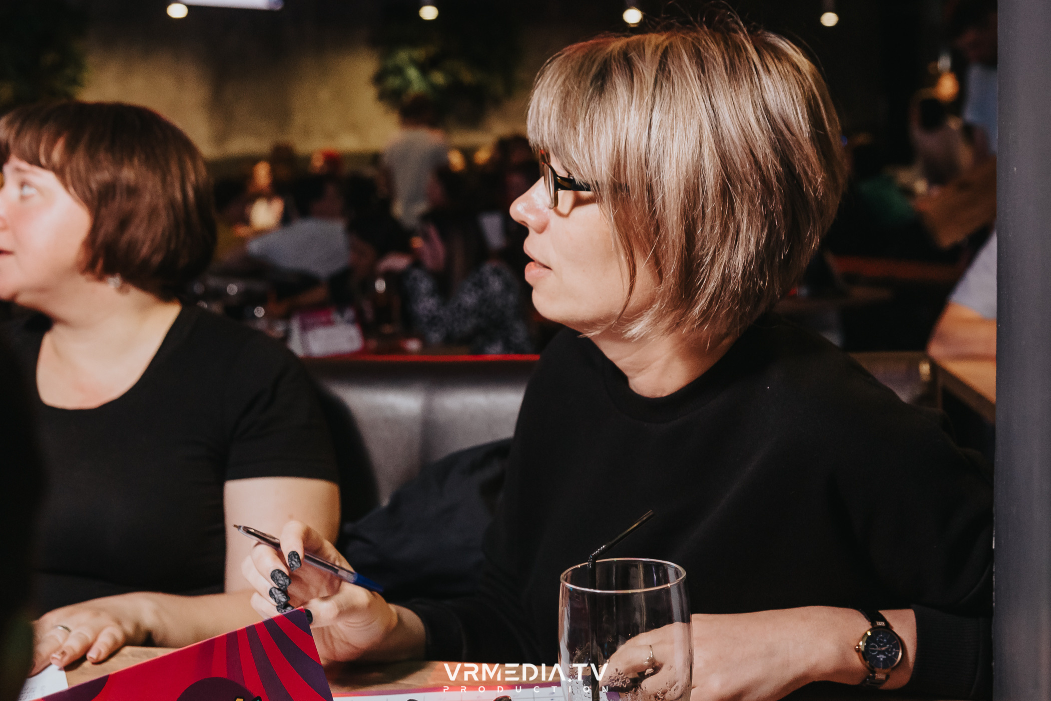 WoW QuiZ в баре «Друзья»