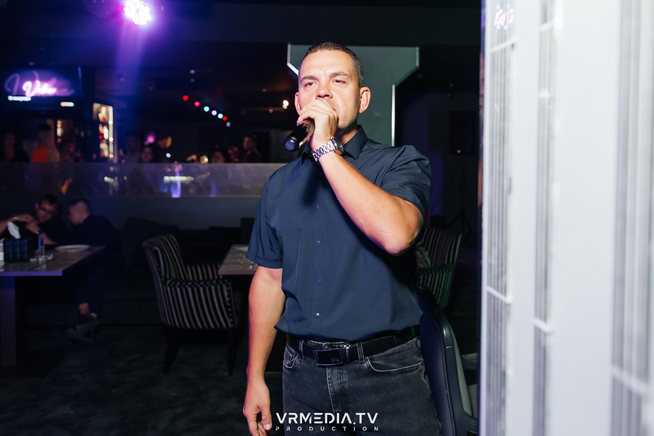 DANCE COCTAIL в караоке-баре «Volna»