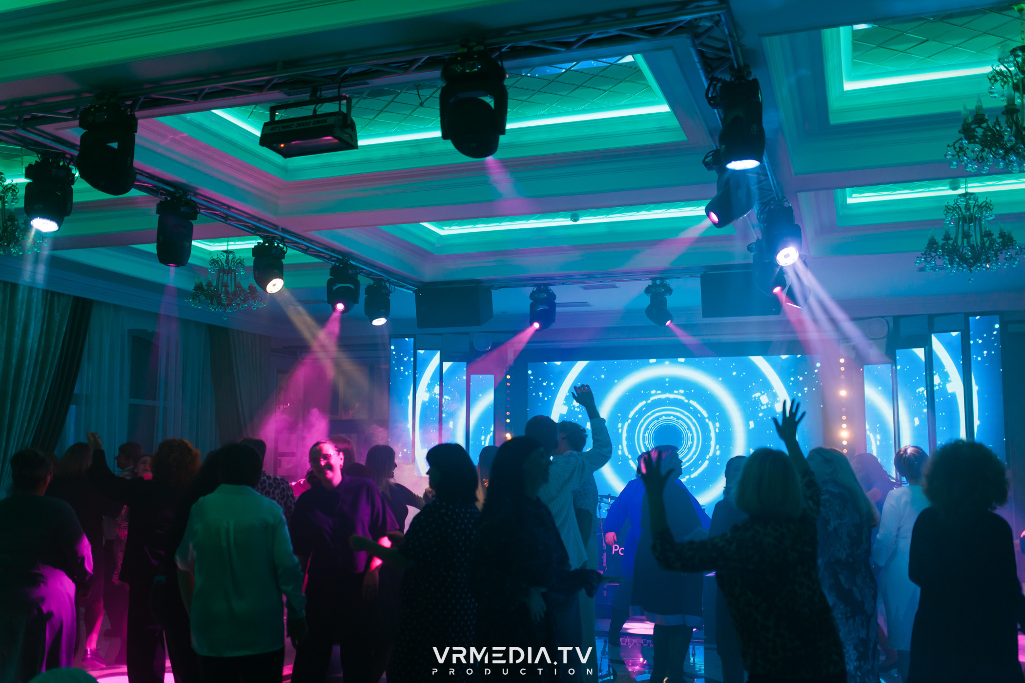 Выходные в ресторане «Лазурный берег»