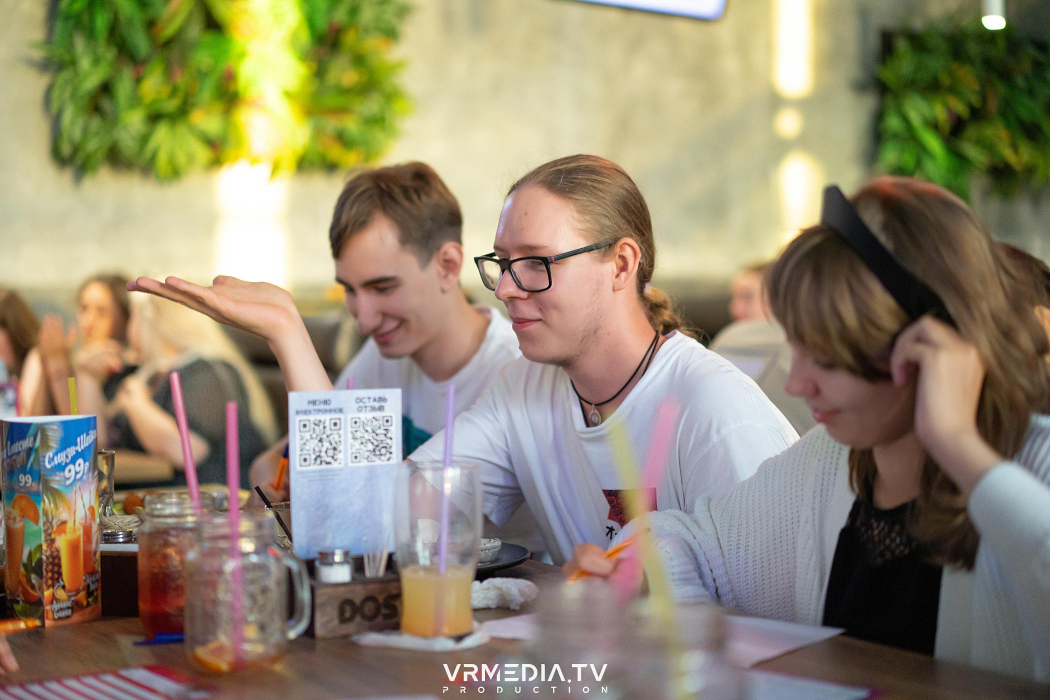 WoW QuiZ в баре «DOSKI»