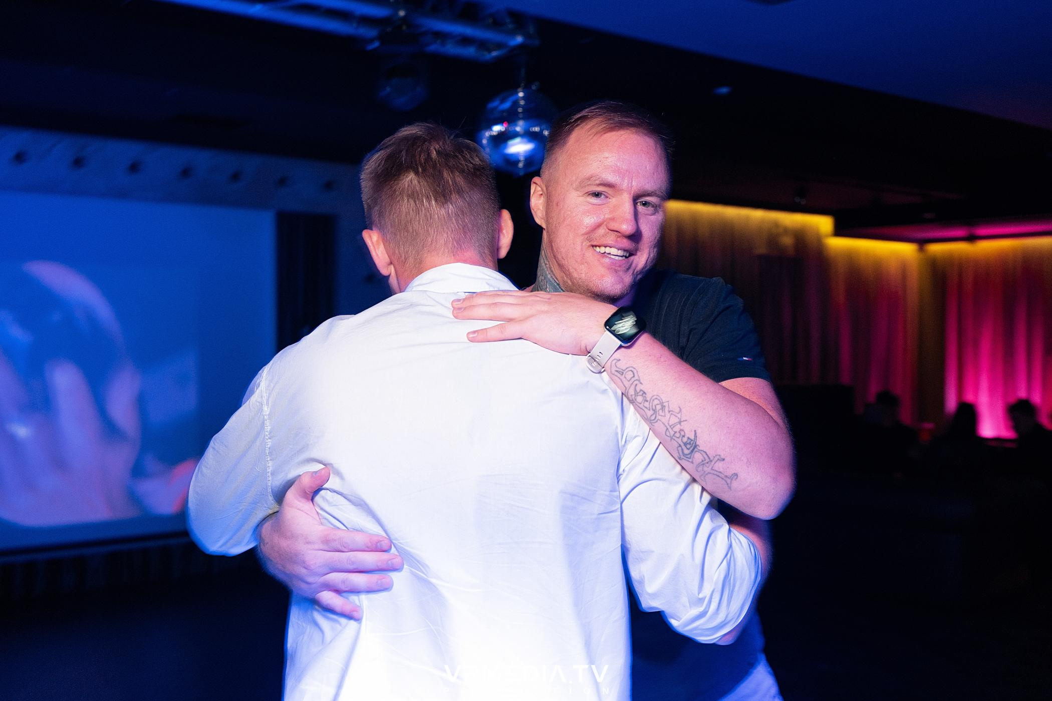 Караоке-баттл в караоке-баре «Volna»