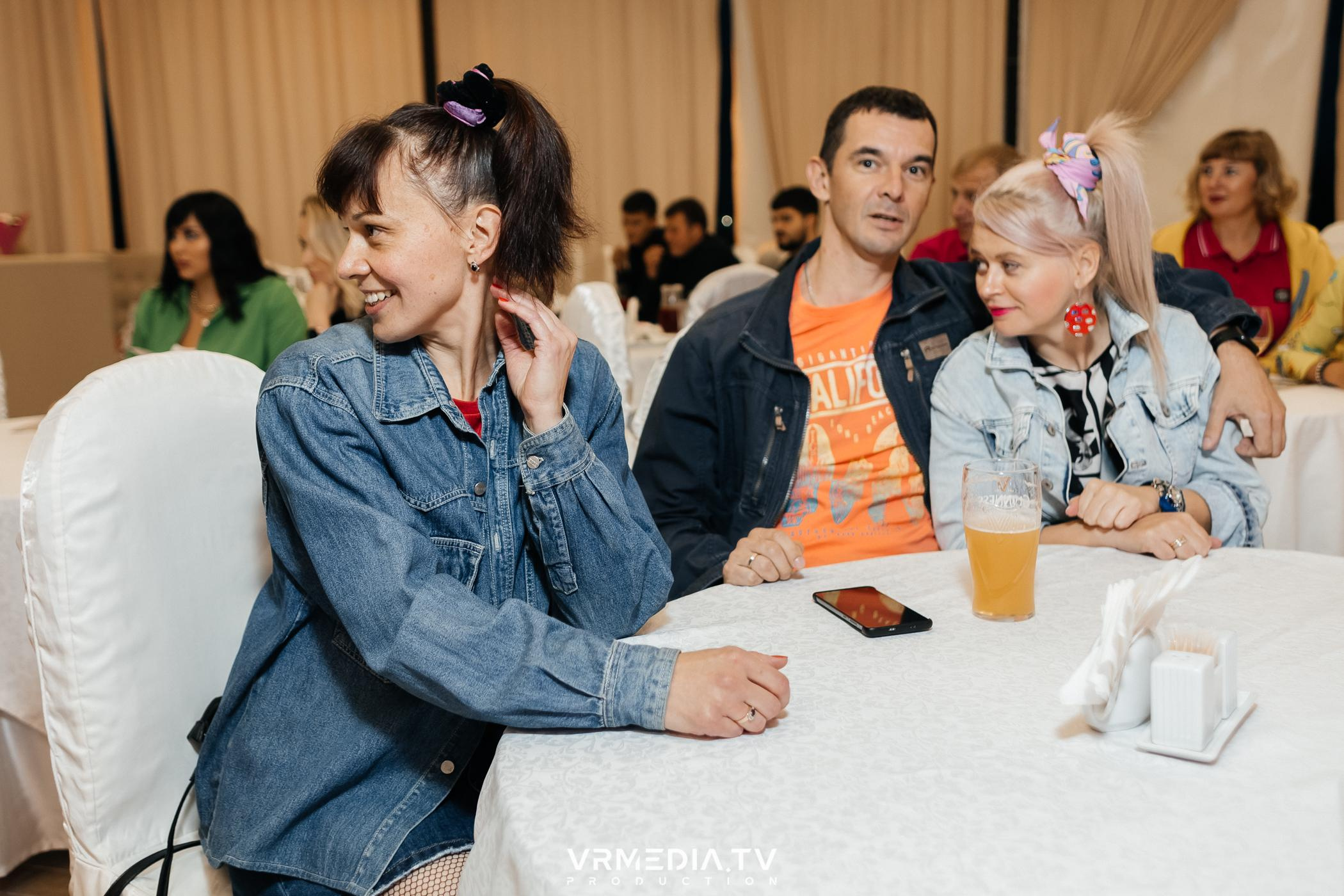 Дискотека 90-х в ресторане «Империя»