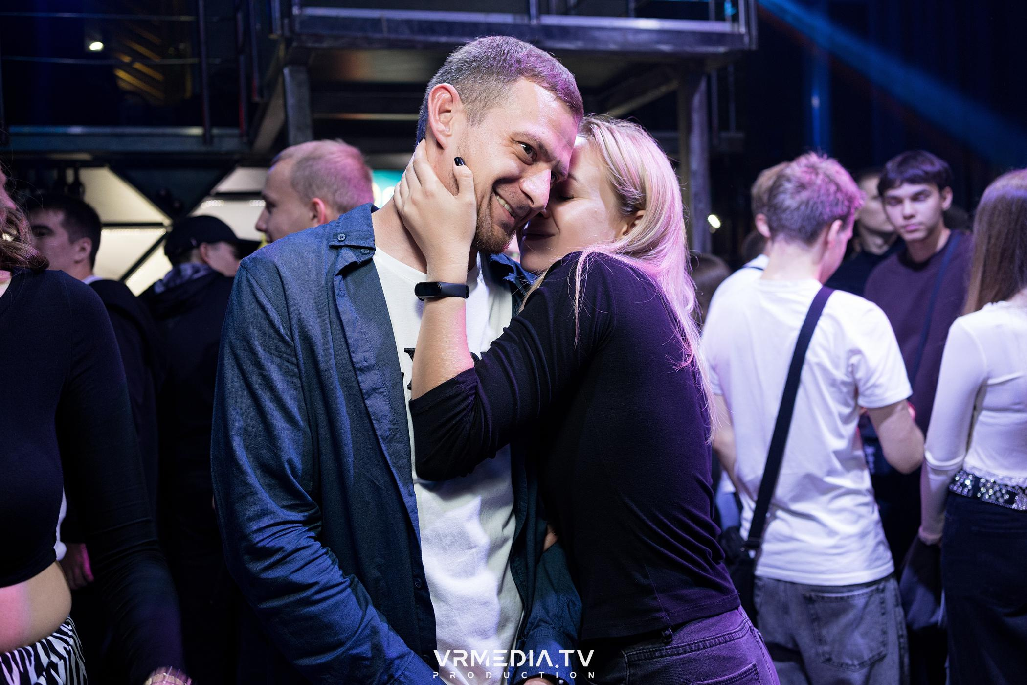 Выходные в баре «DOSKI»