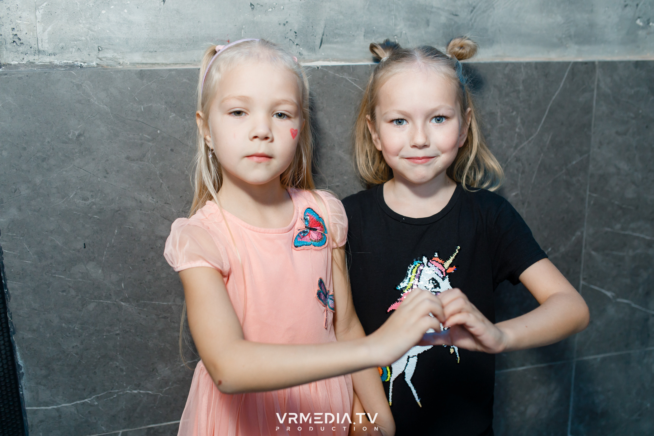 Baby time в баре «Друзья»