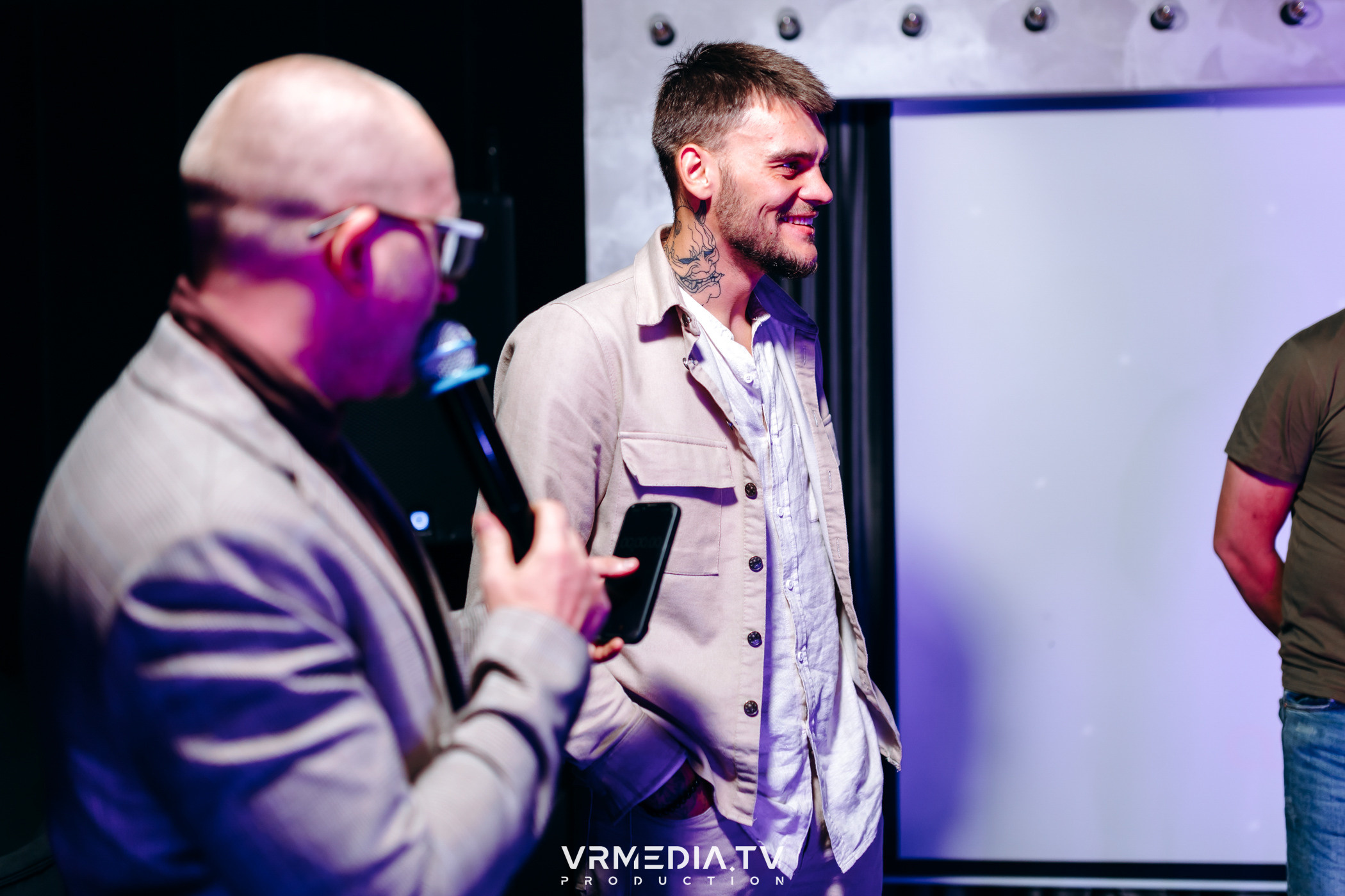 «Black Out» в караоке-баре «Volna»