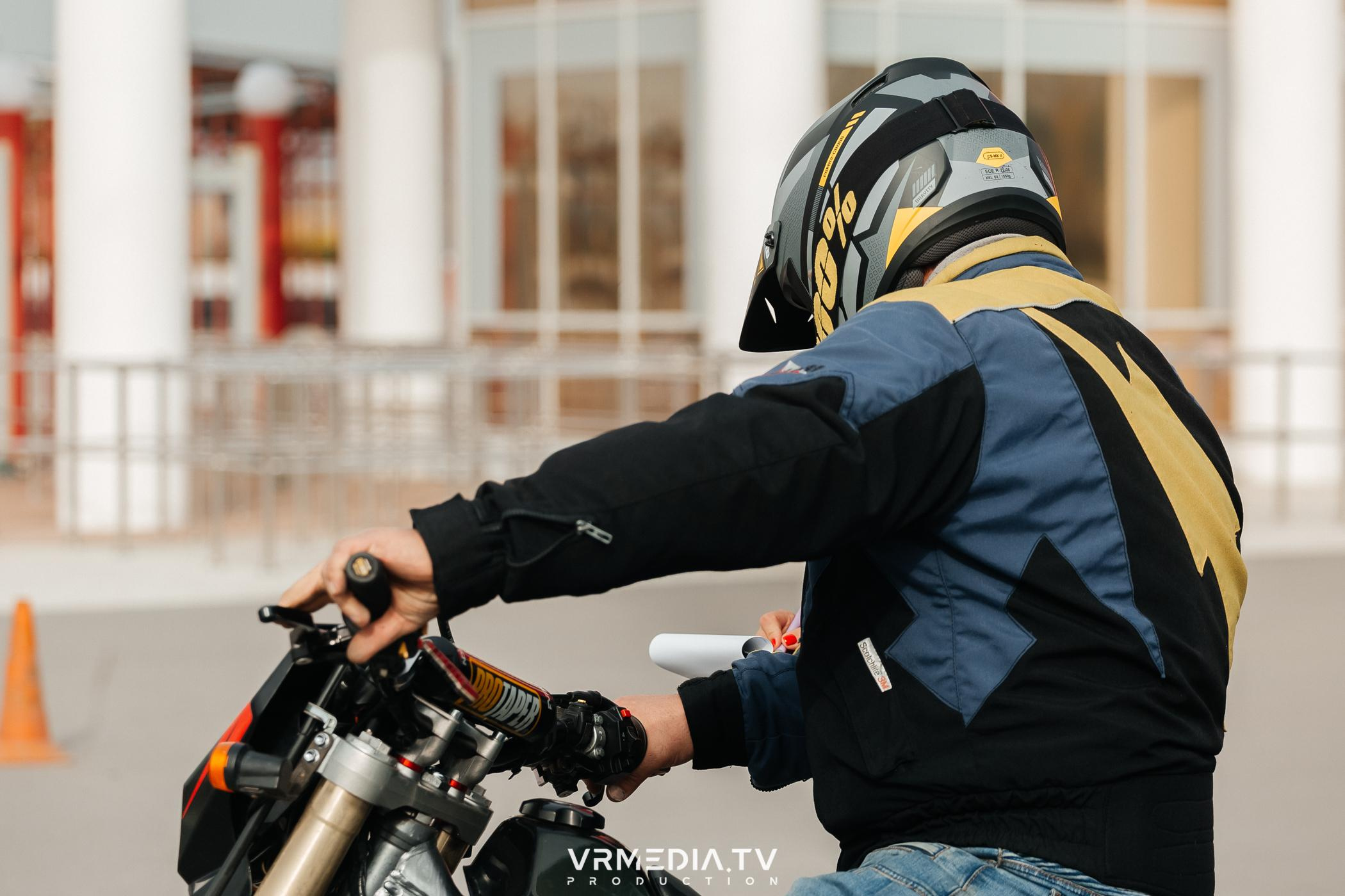 Городское закрытие мотосезона