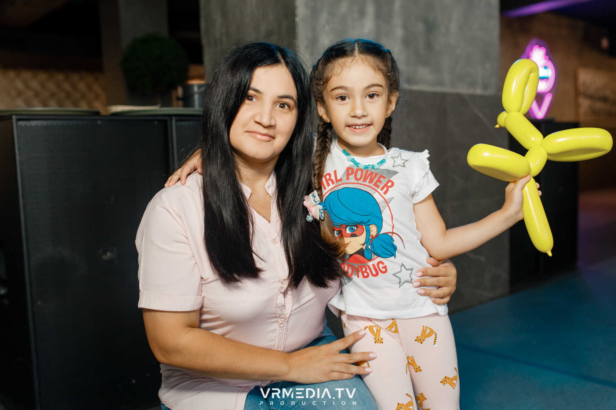 Baby time в баре «Друзья»