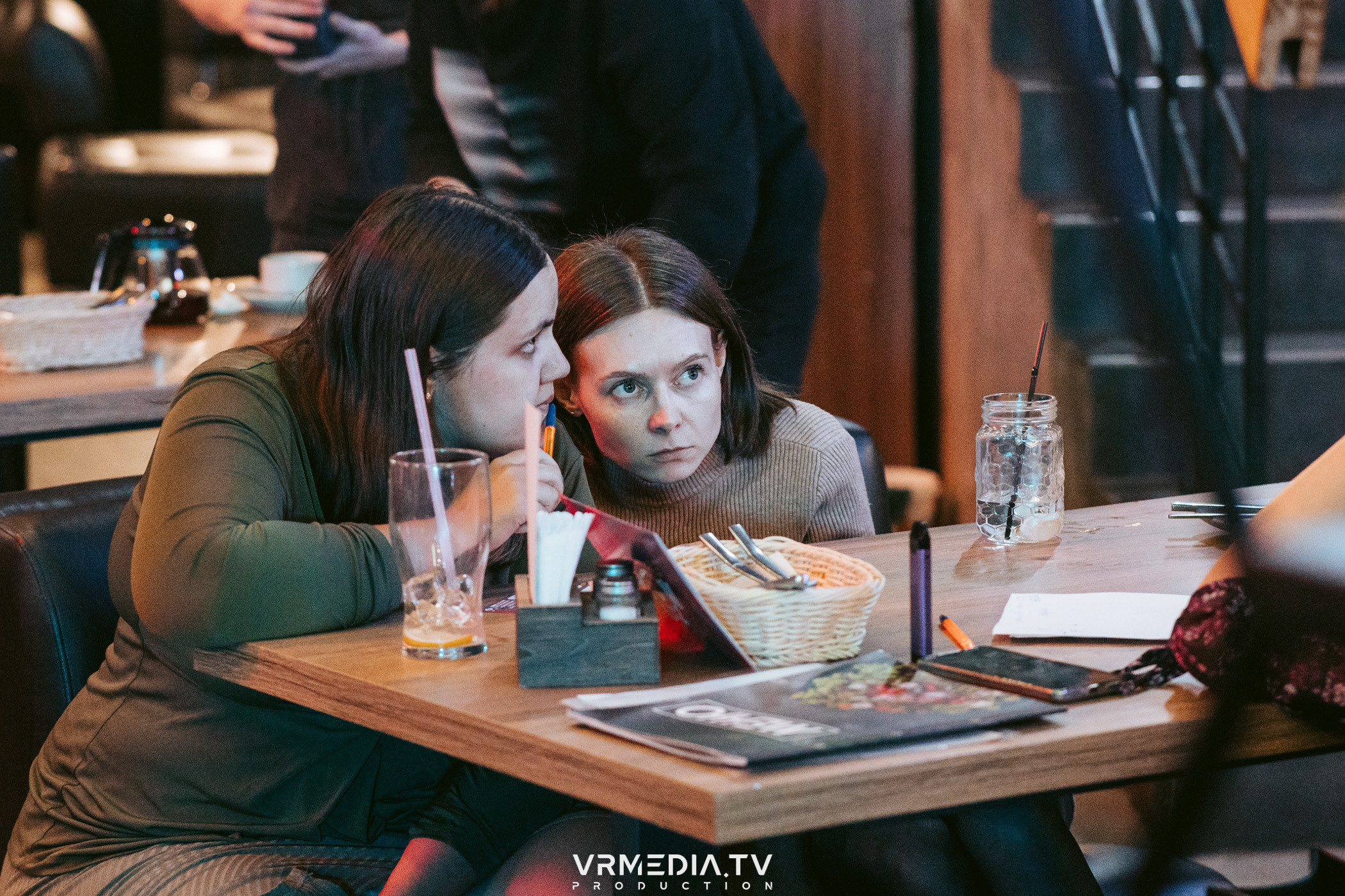 WoW QuiZ в баре «Друзья»