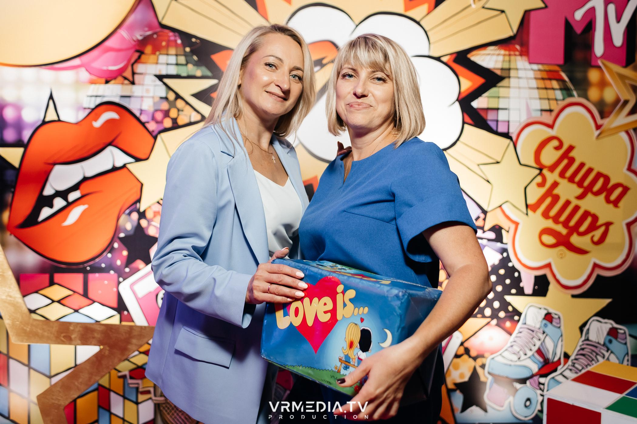 Дискотека 90-х в ресторане «Империя»