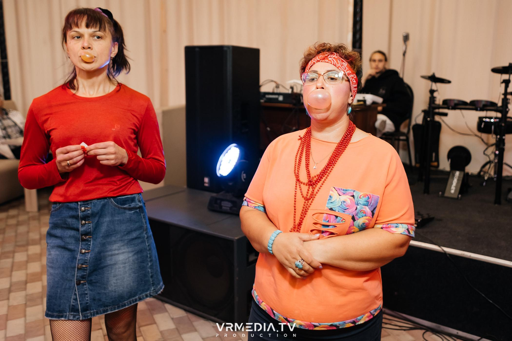 Дискотека 90-х в ресторане «Империя»