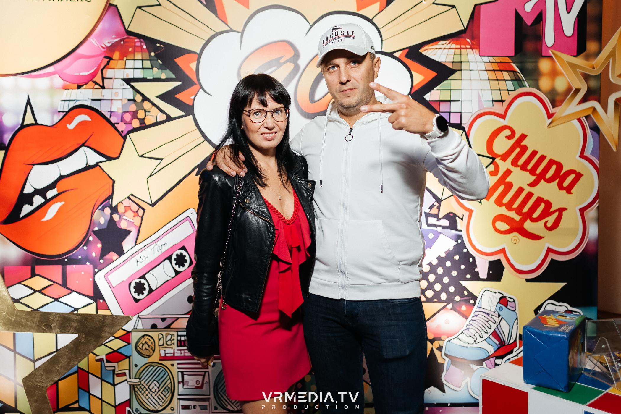 Дискотека 90-х в ресторане «Империя»