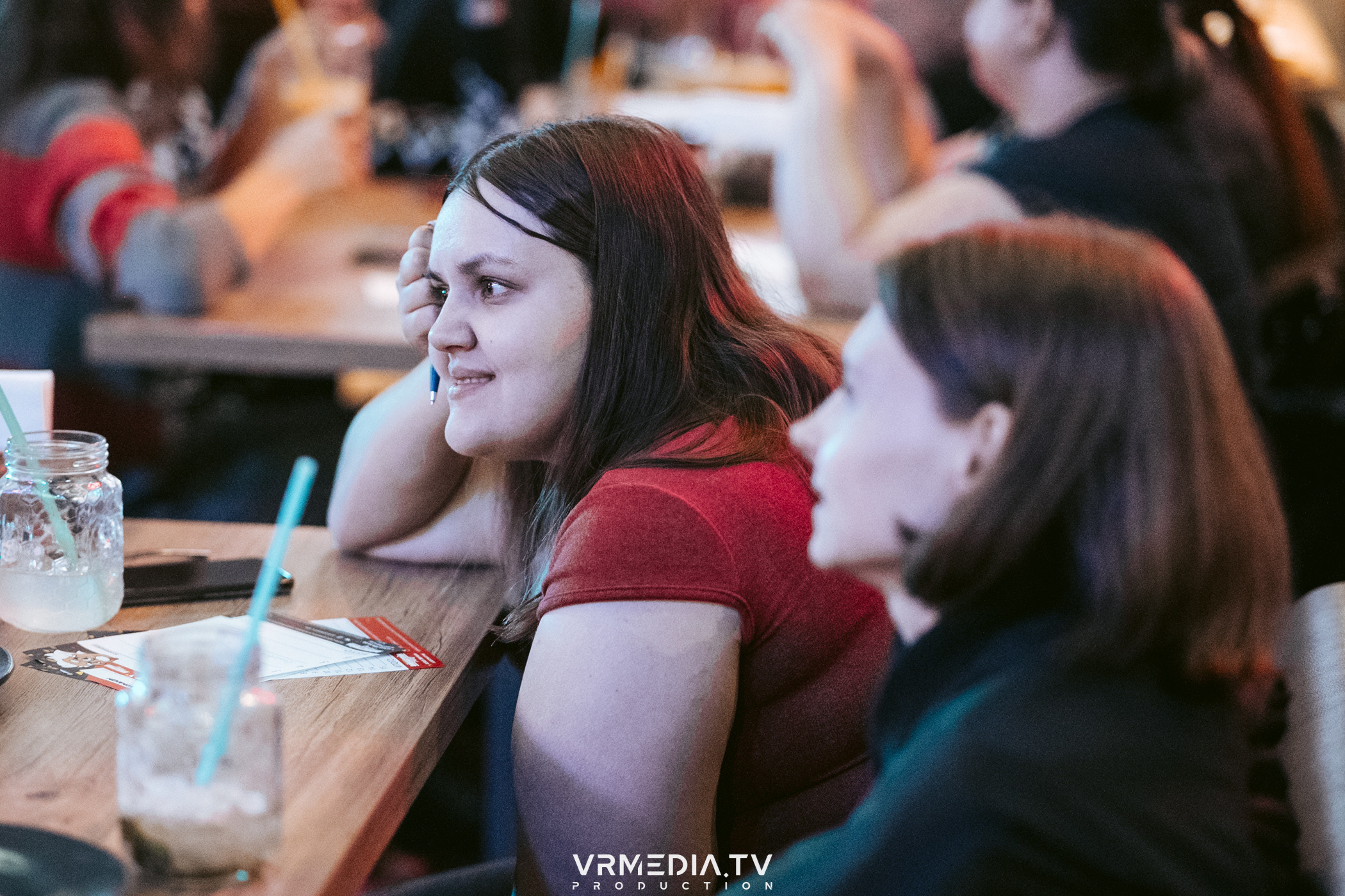 Эйнштейн party в баре «Друзья»