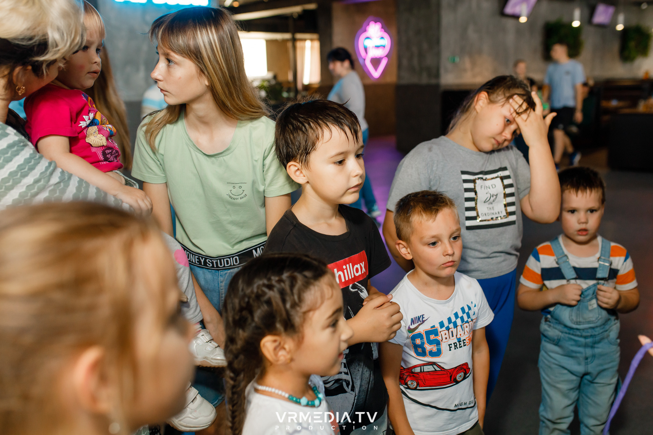 Baby time в баре «Друзья»