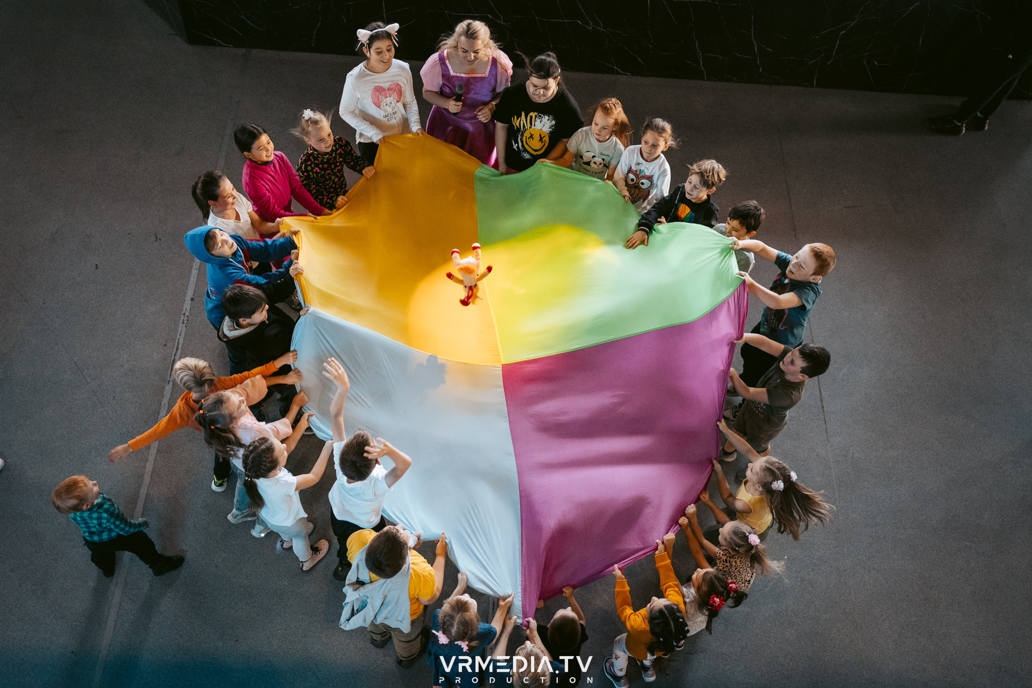 Baby time в баре «Друзья»