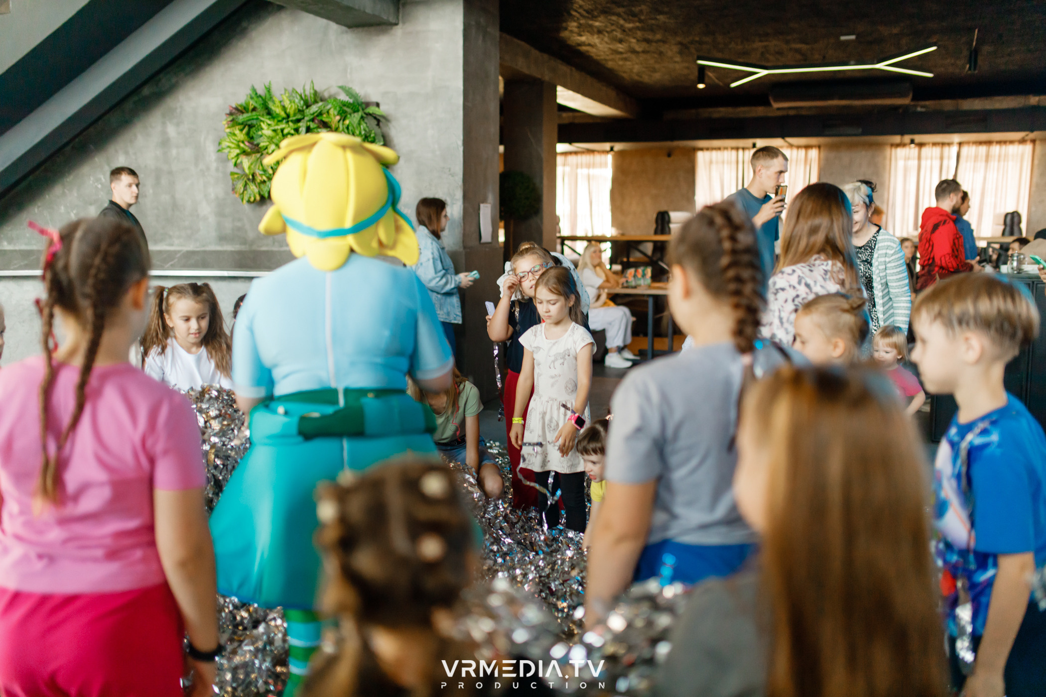 Baby time в баре «Друзья»