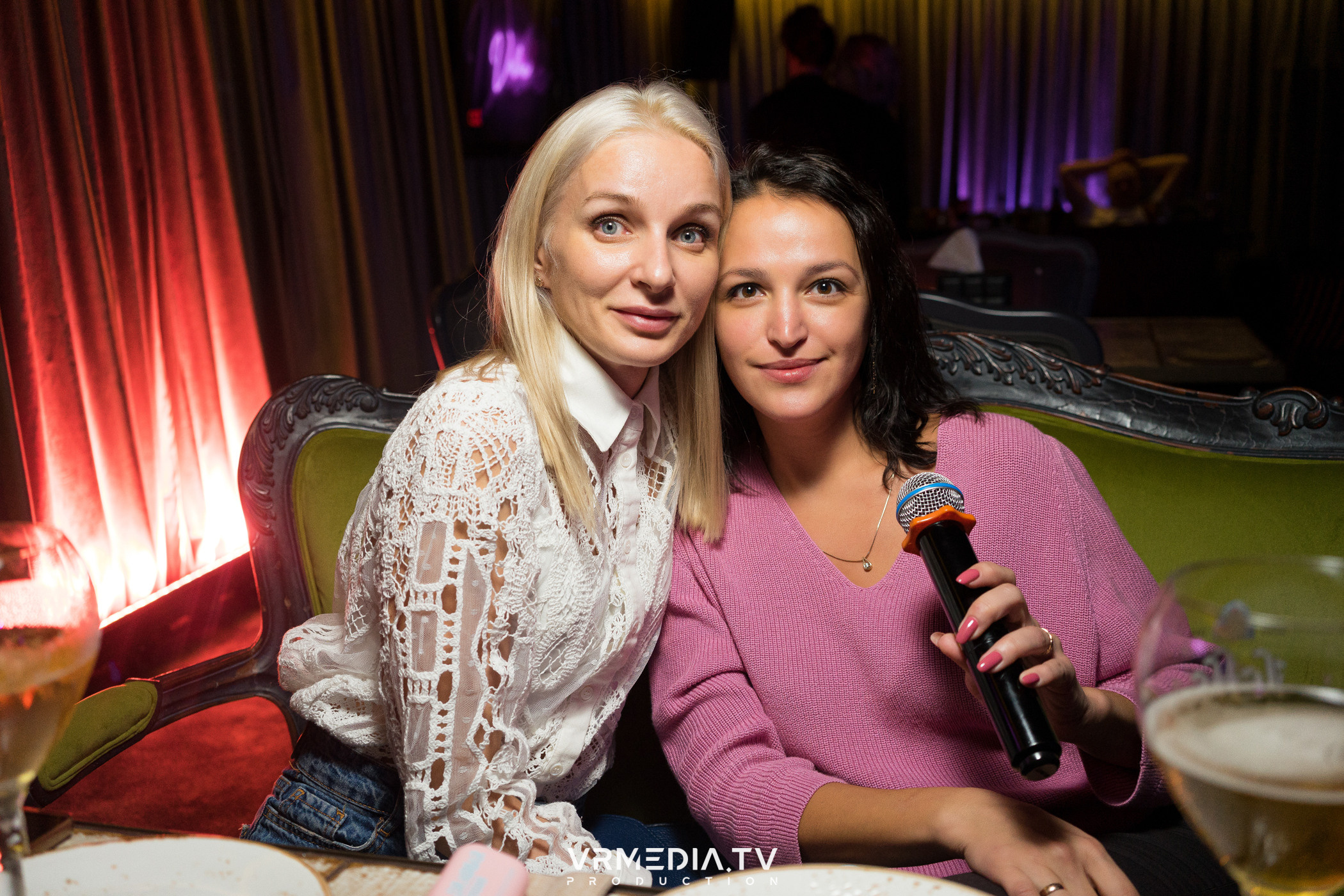 THE GOLD VOICE в караоке-баре «Volna»