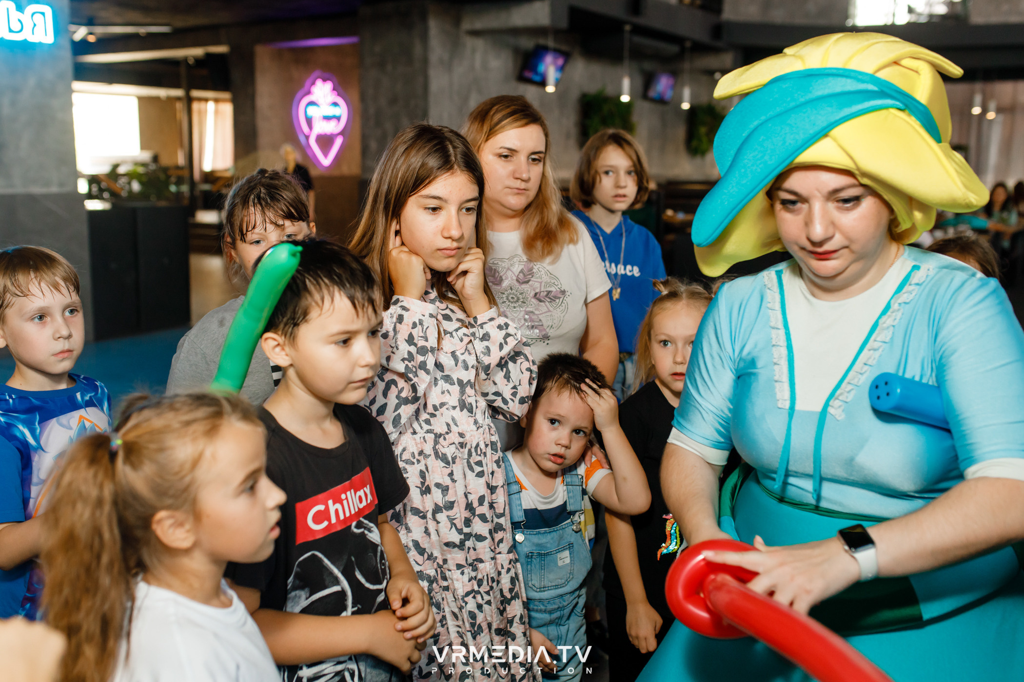 Baby time в баре «Друзья»