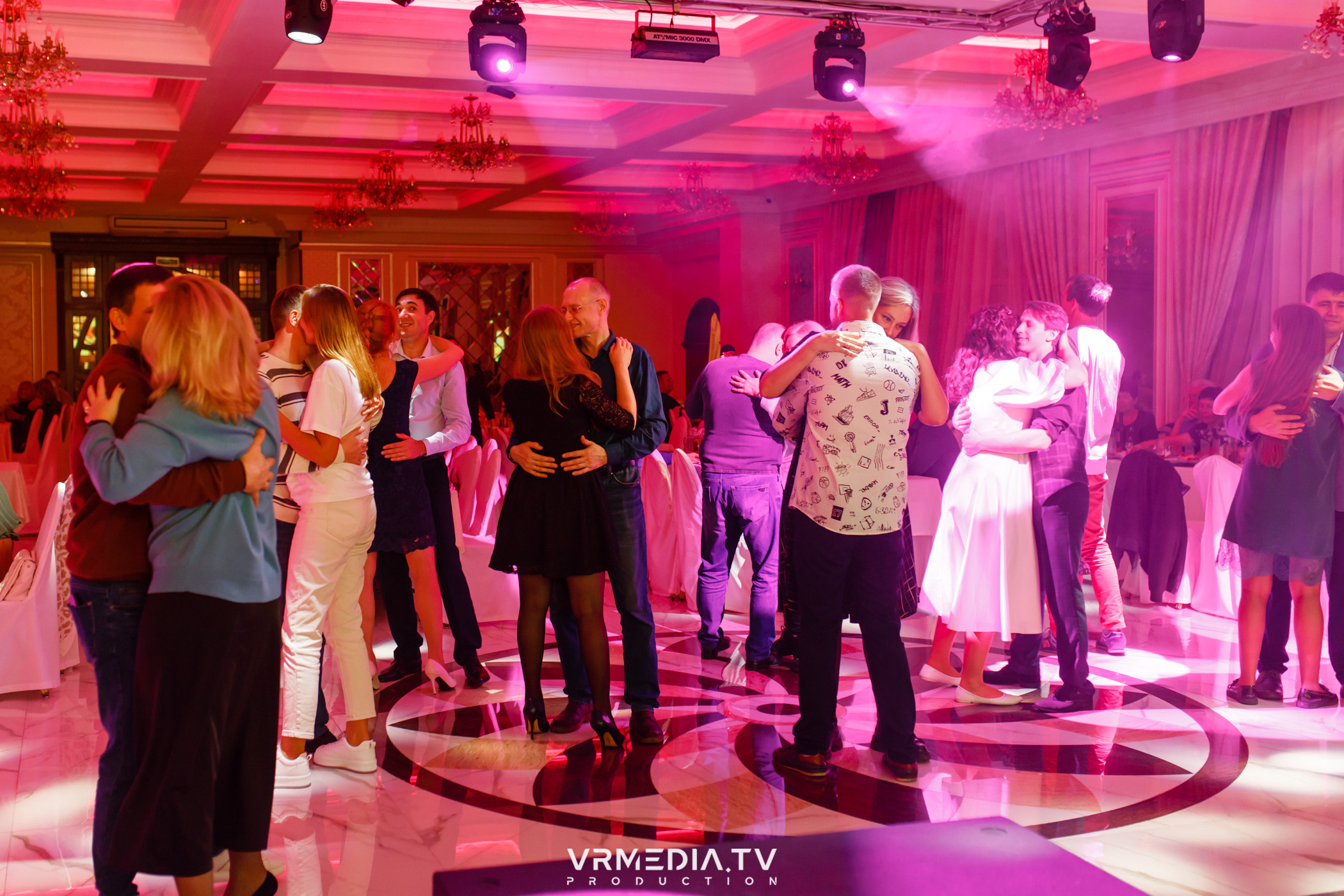 Выходные в ресторане «Лазурный берег»