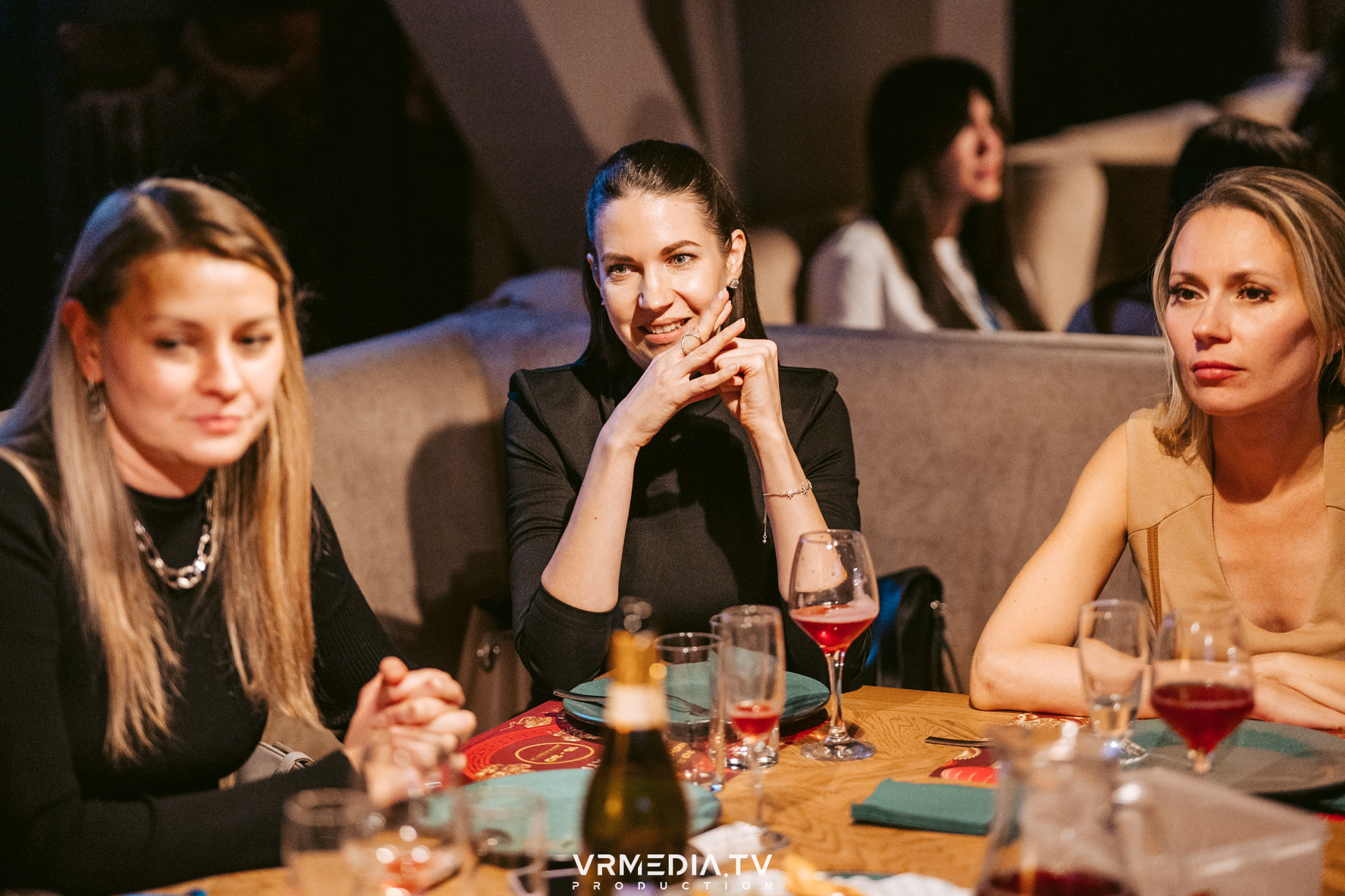 MAX КВИЗ. Клиентская игра «Выбери радио Кемерово»