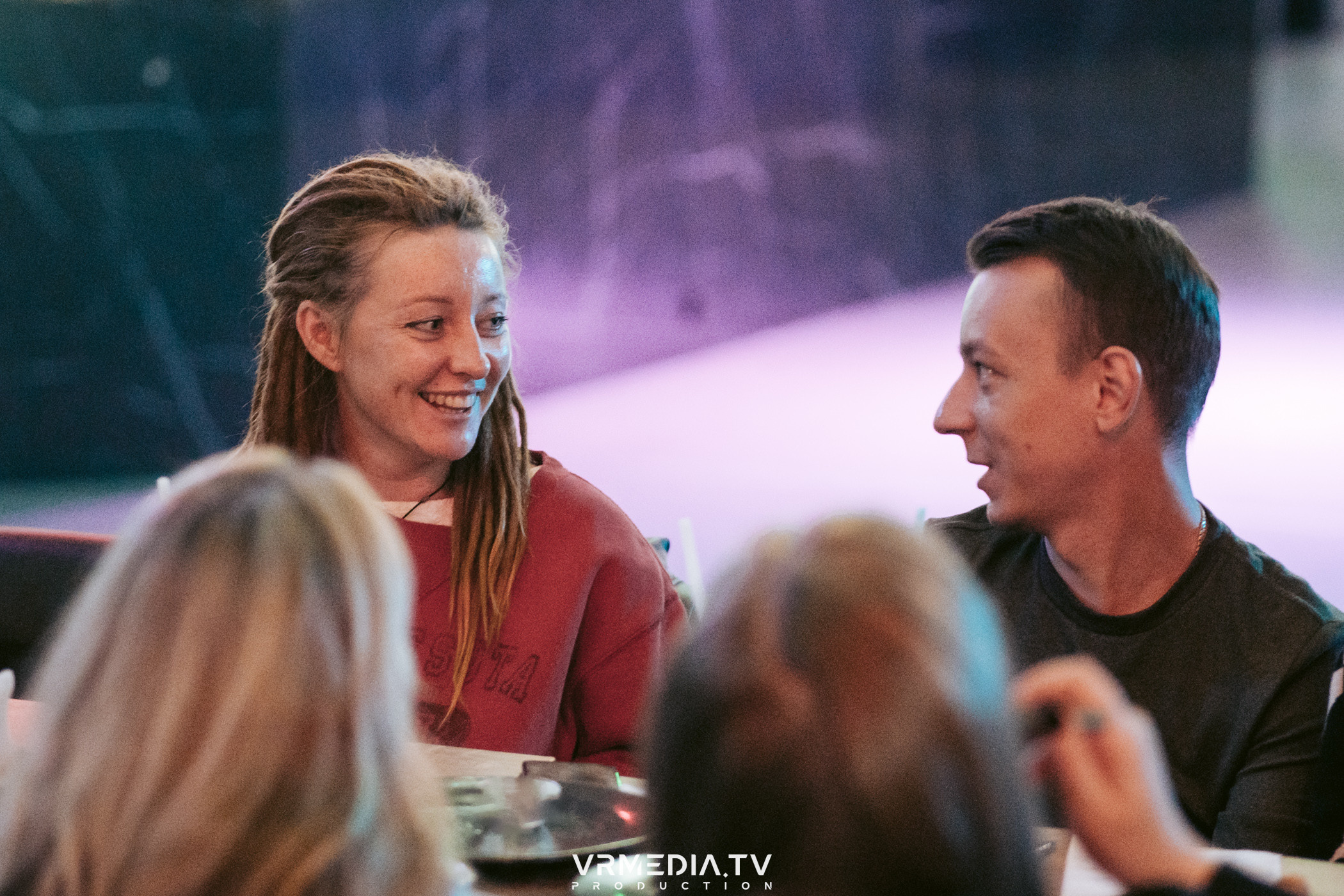 Эйнштейн party в баре «Друзья»